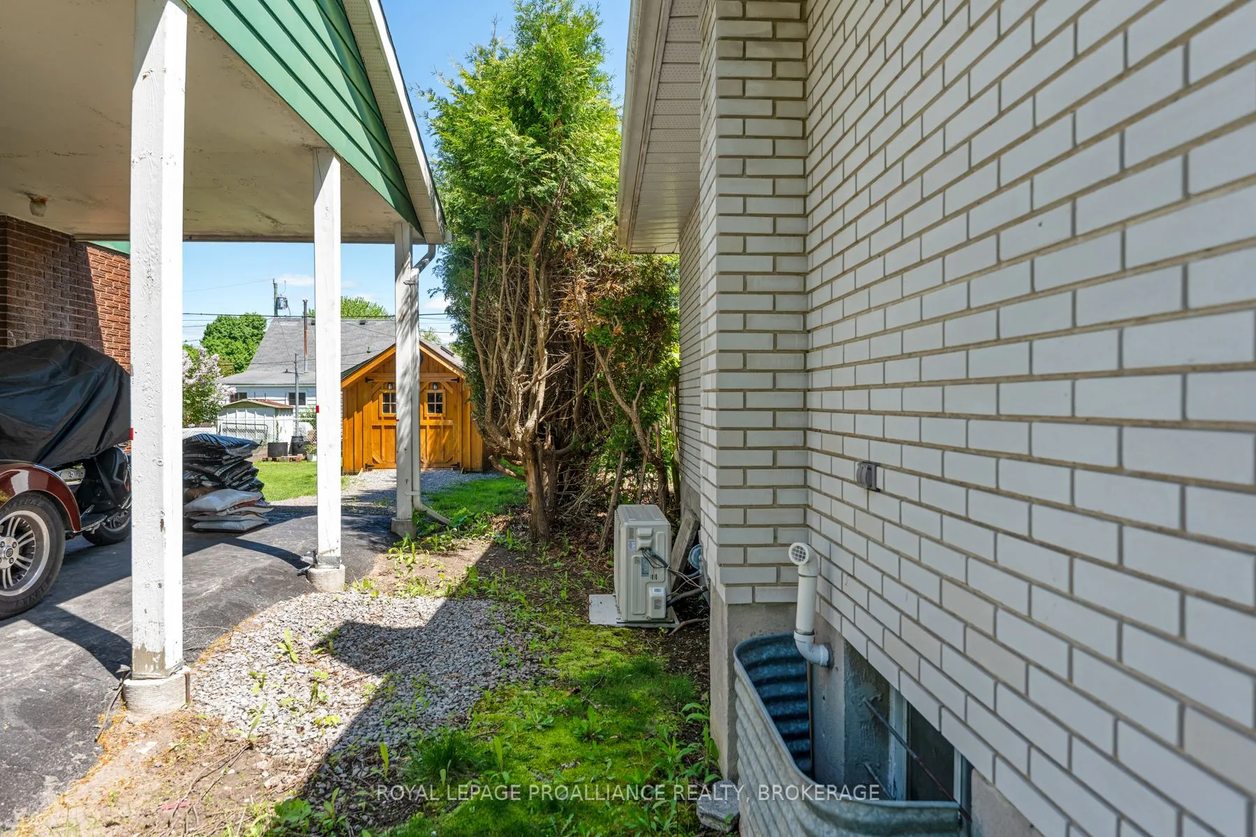 5 Armour Crescent