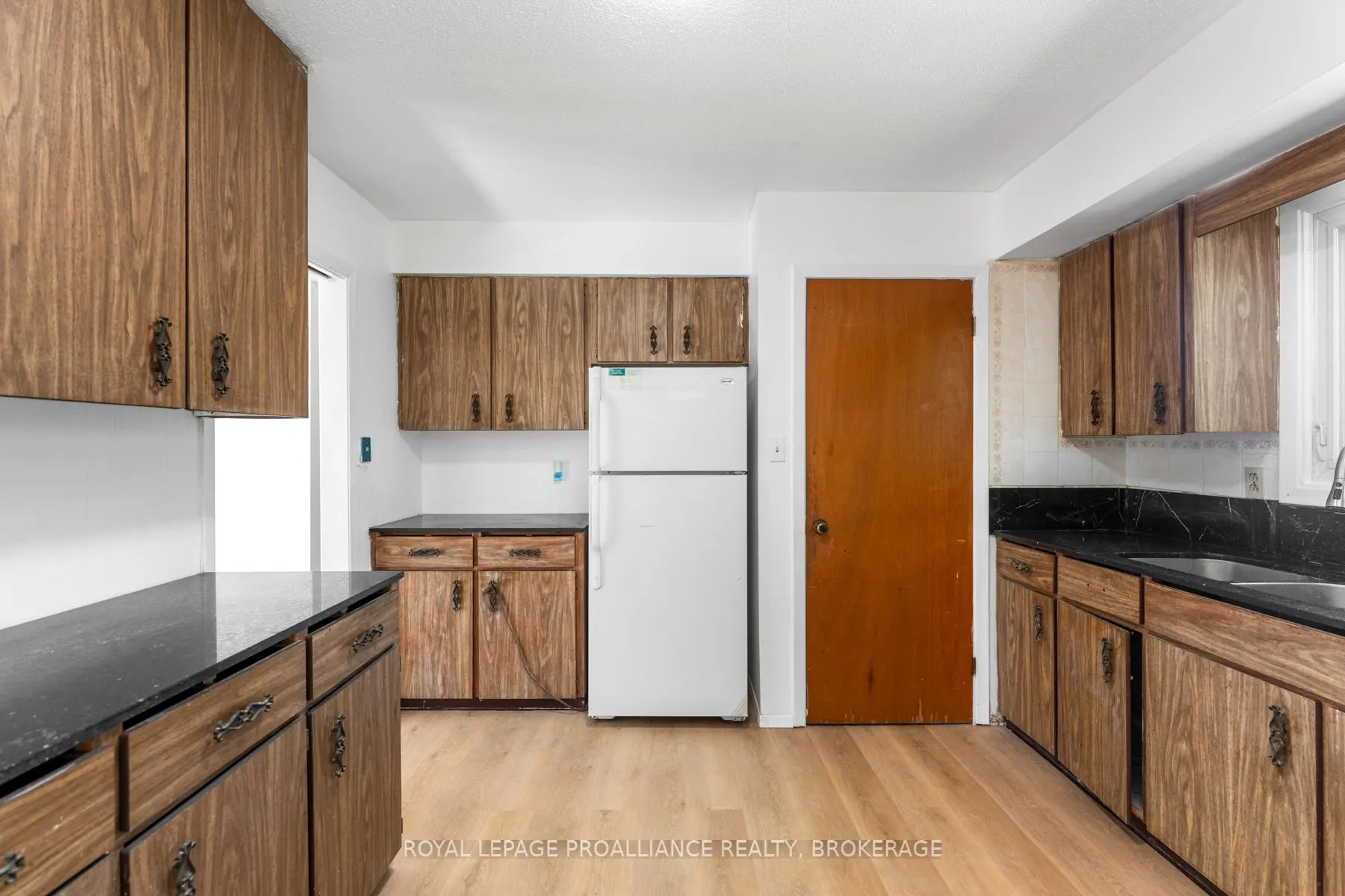 5 Armour Crescent