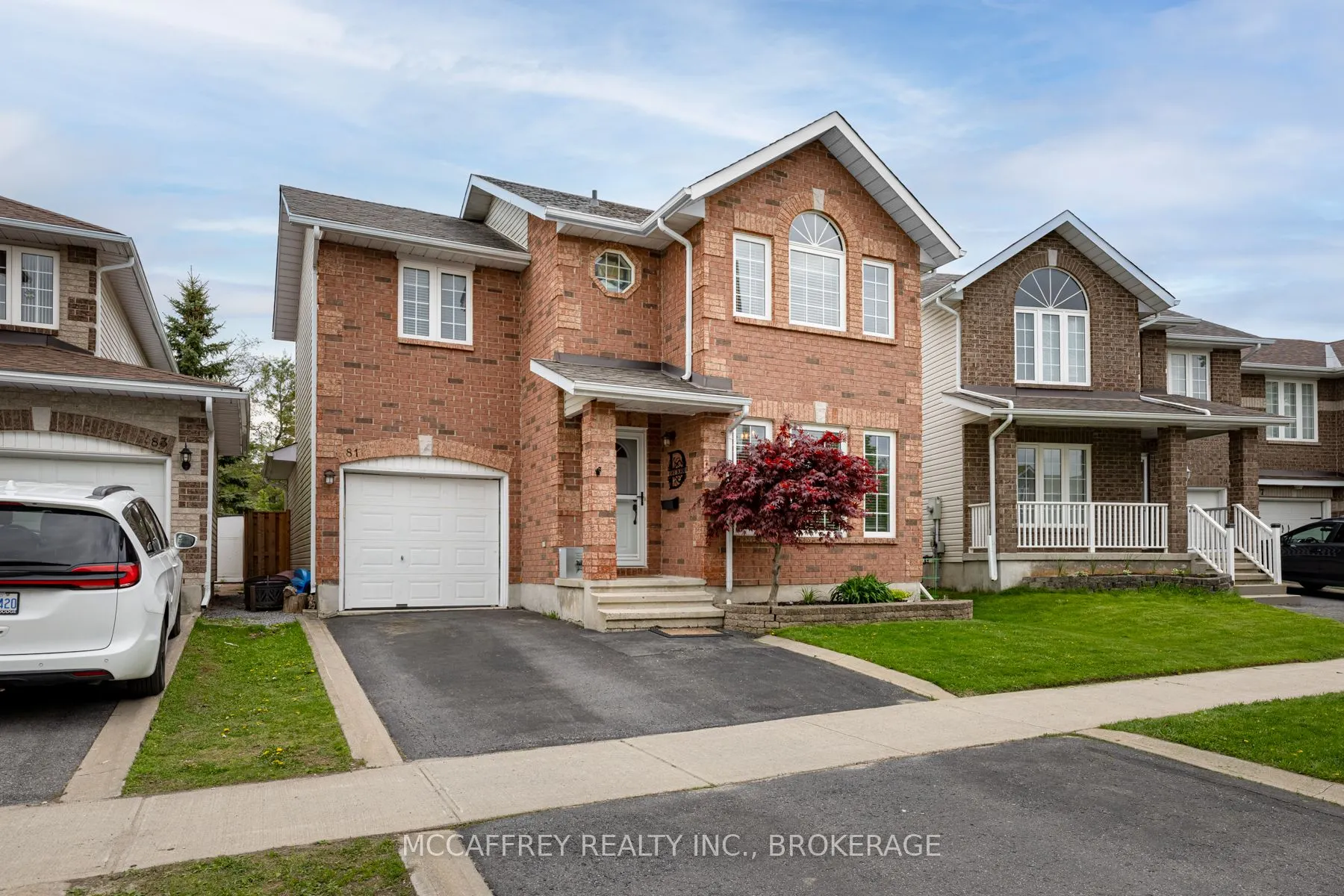 81 SCHOONER Drive