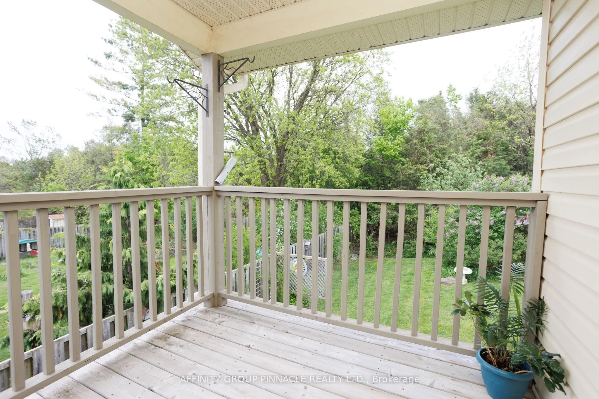 10 Champlain Boulevard