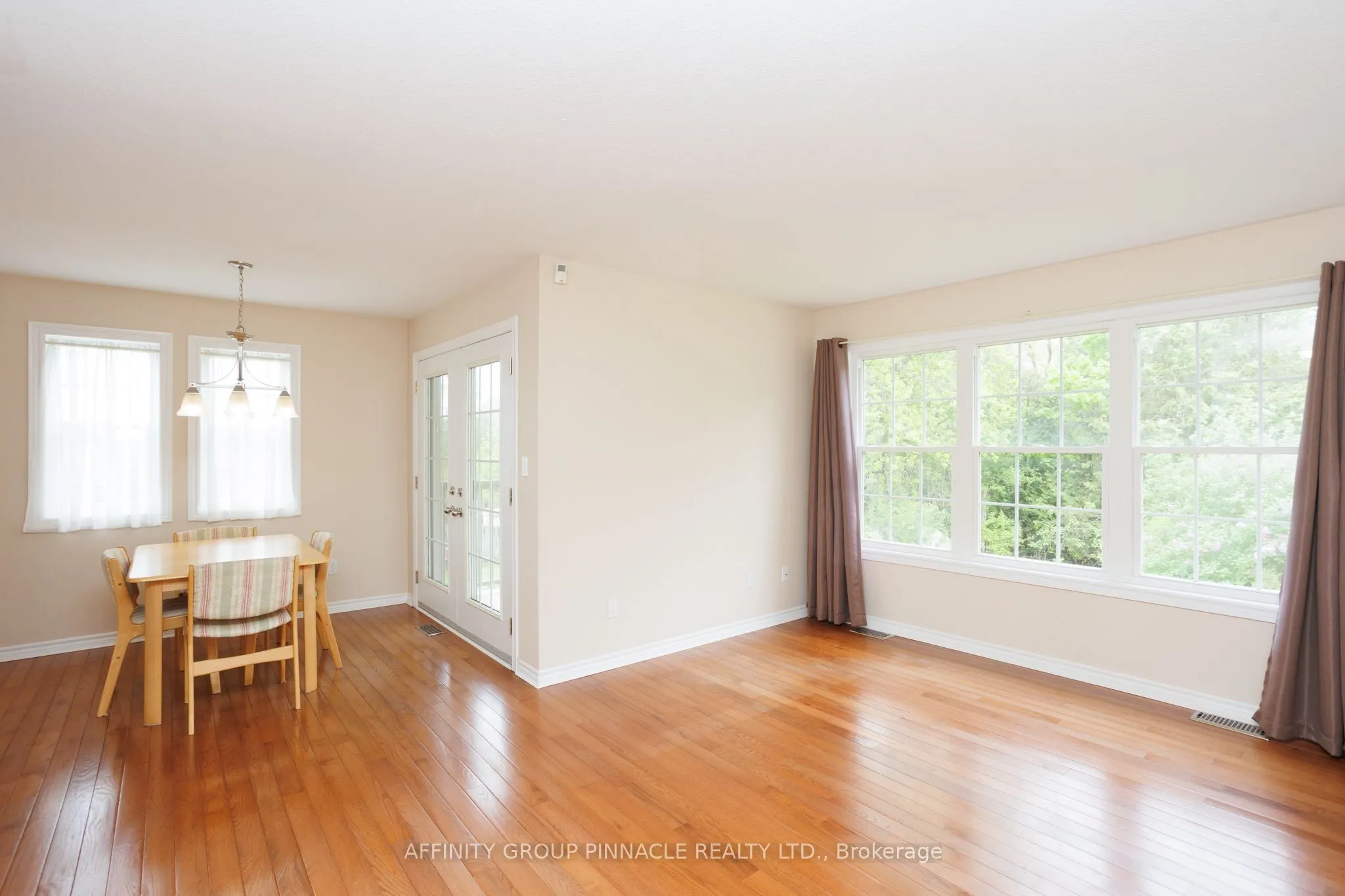 10 Champlain Boulevard