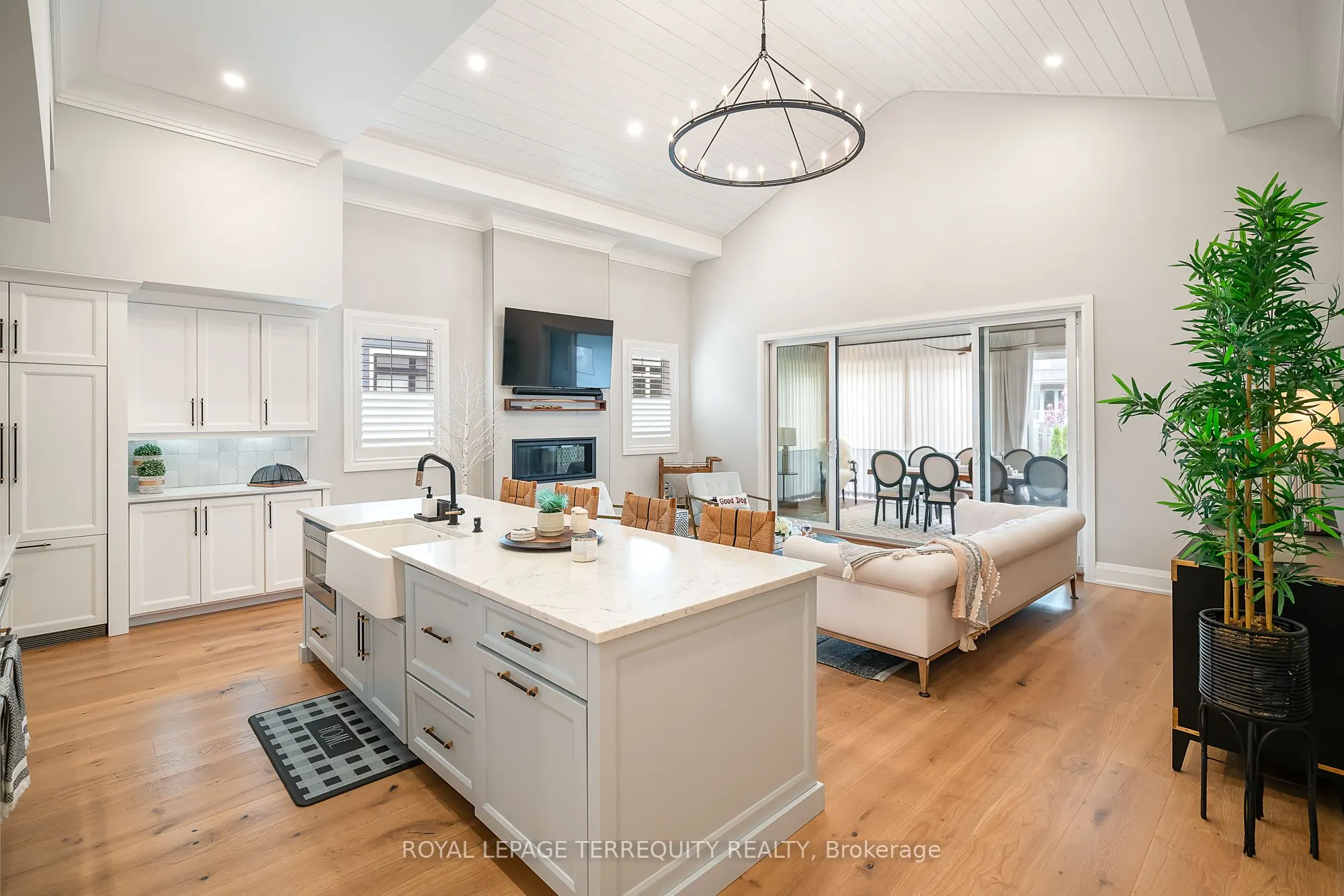 1A Bayberry Lane
