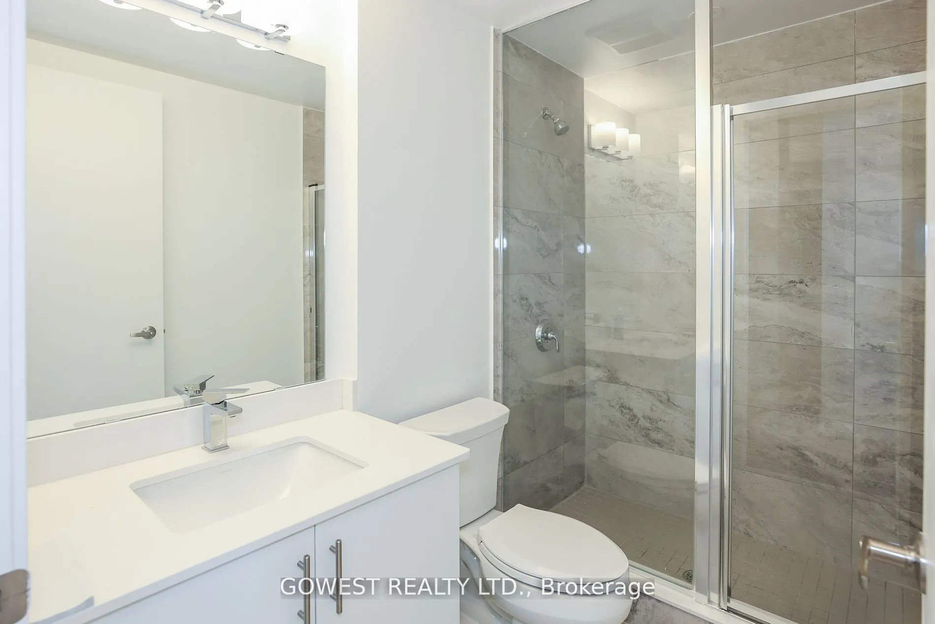 550 North Service Road, #705