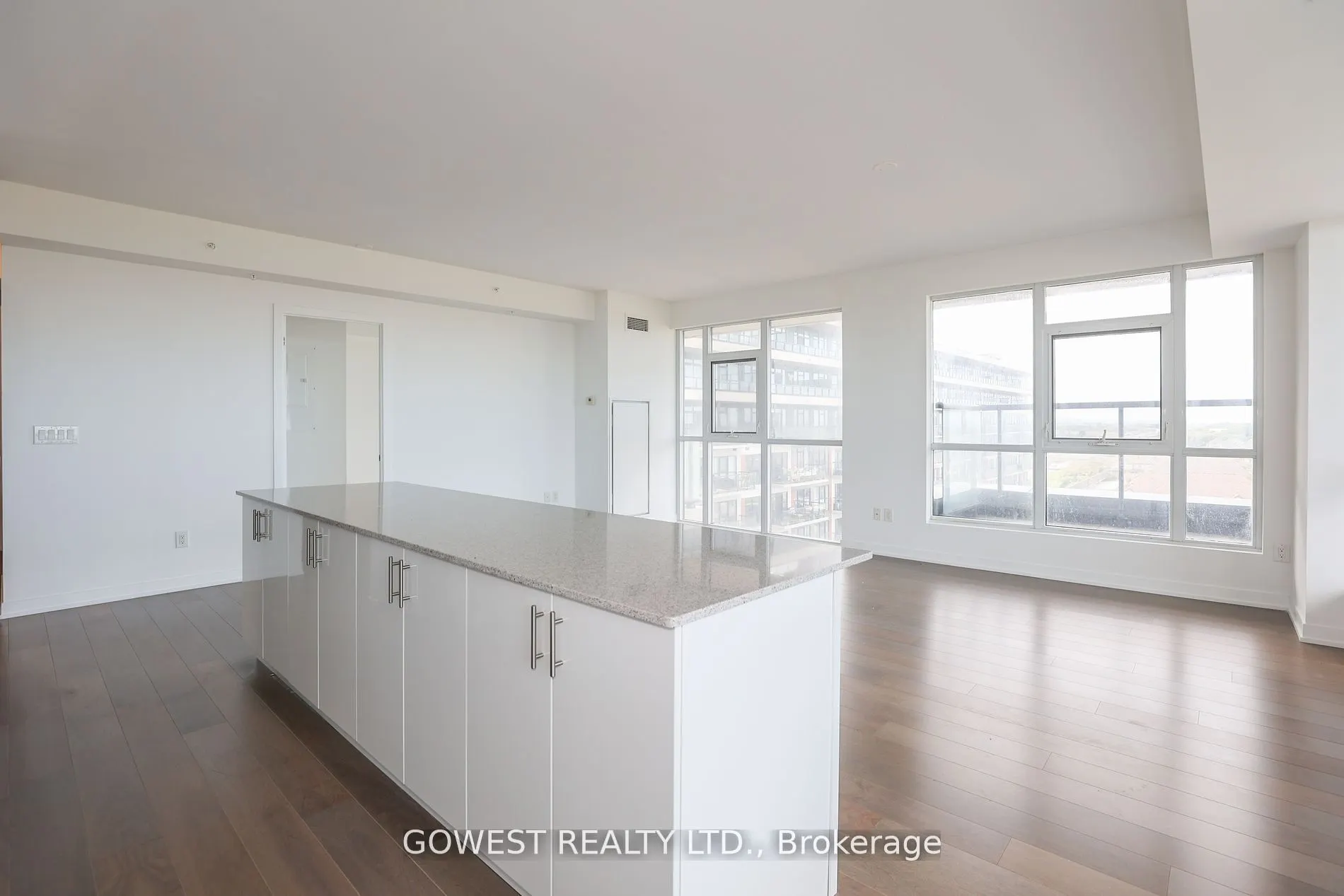 550 North Service Road, #705