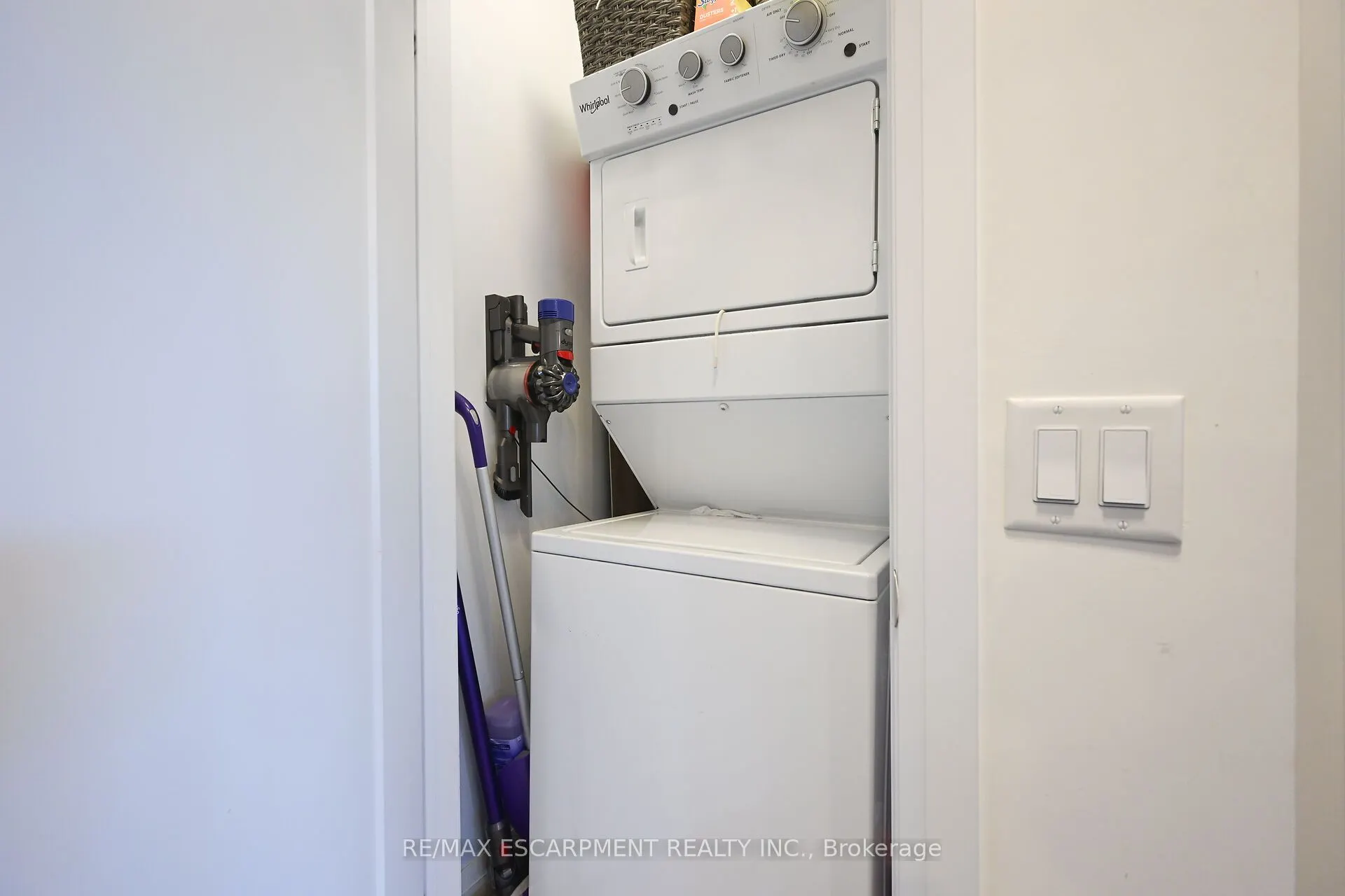 16 Concord Place, #548