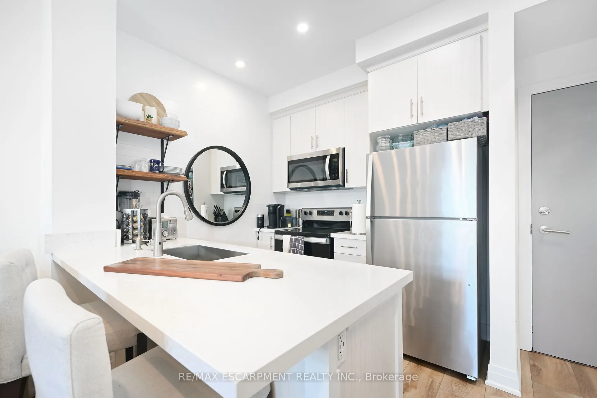 16 Concord Place, #548