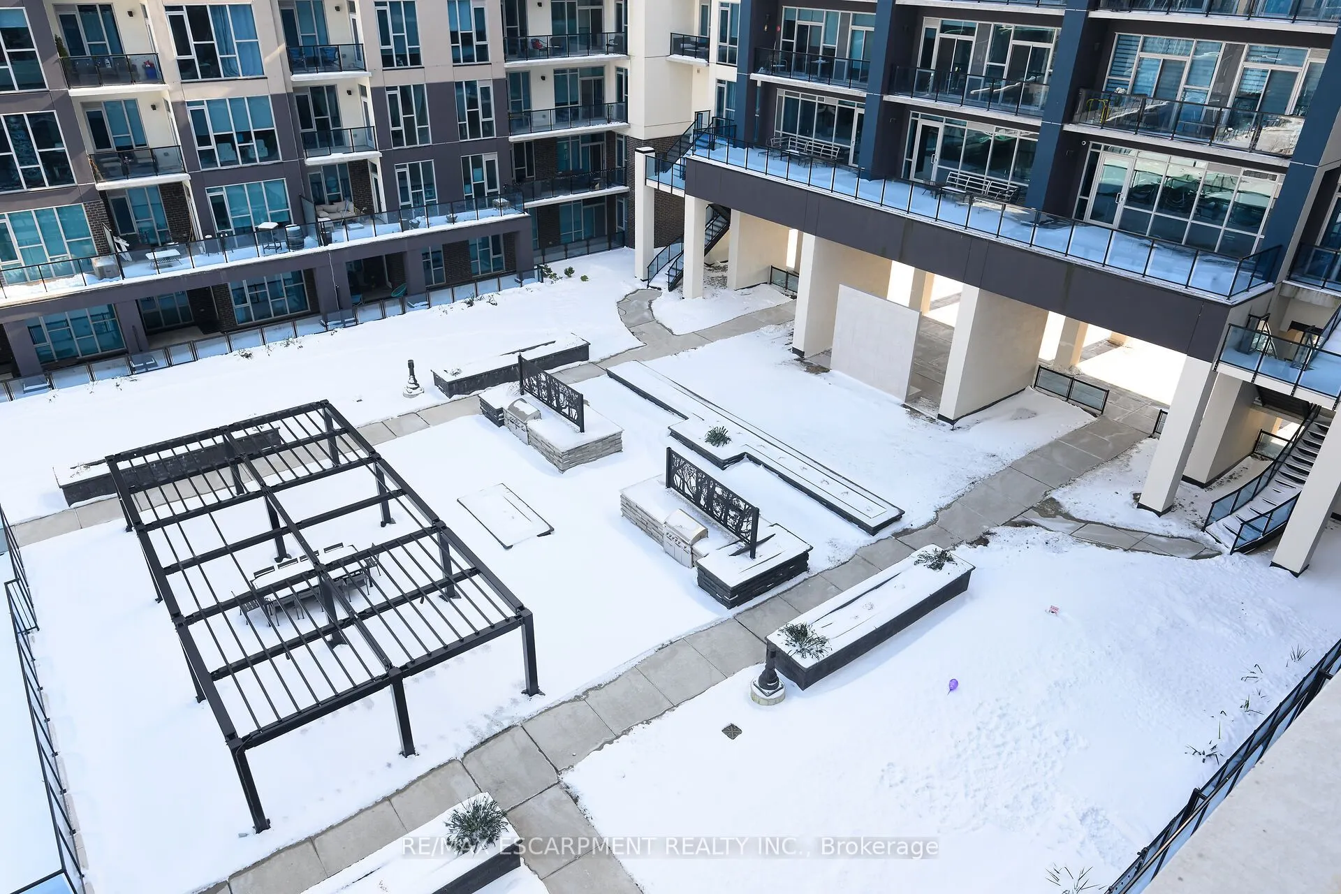 16 Concord Place, #548