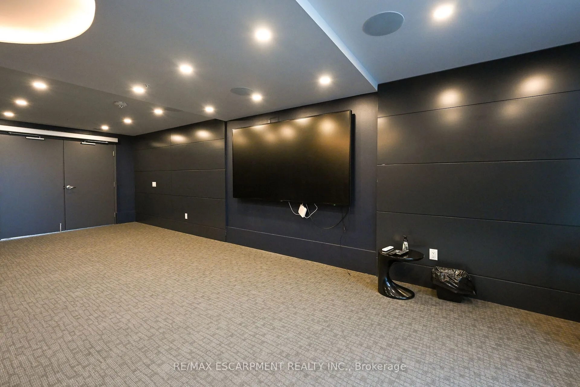 16 Concord Place, #548