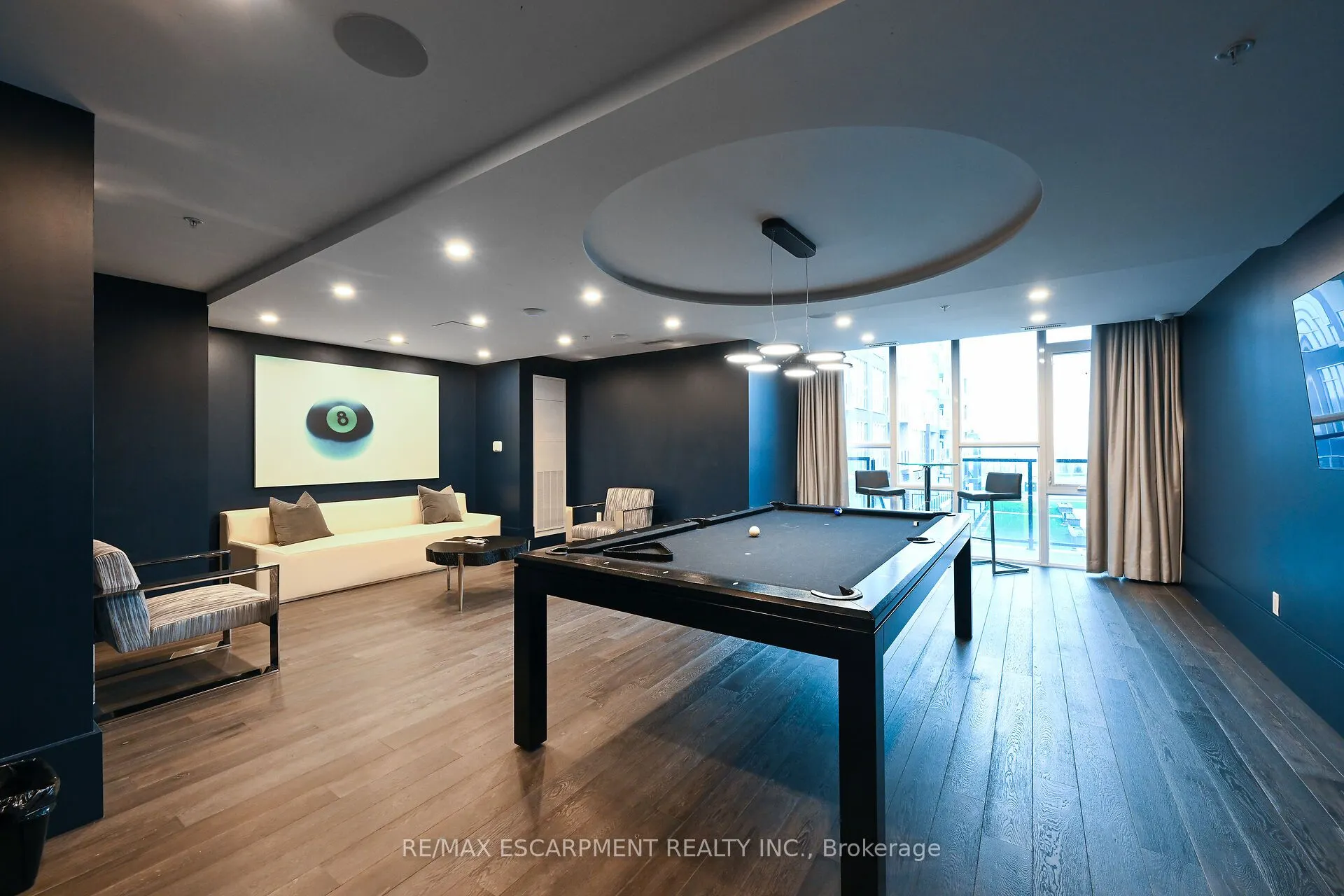 16 Concord Place, #548