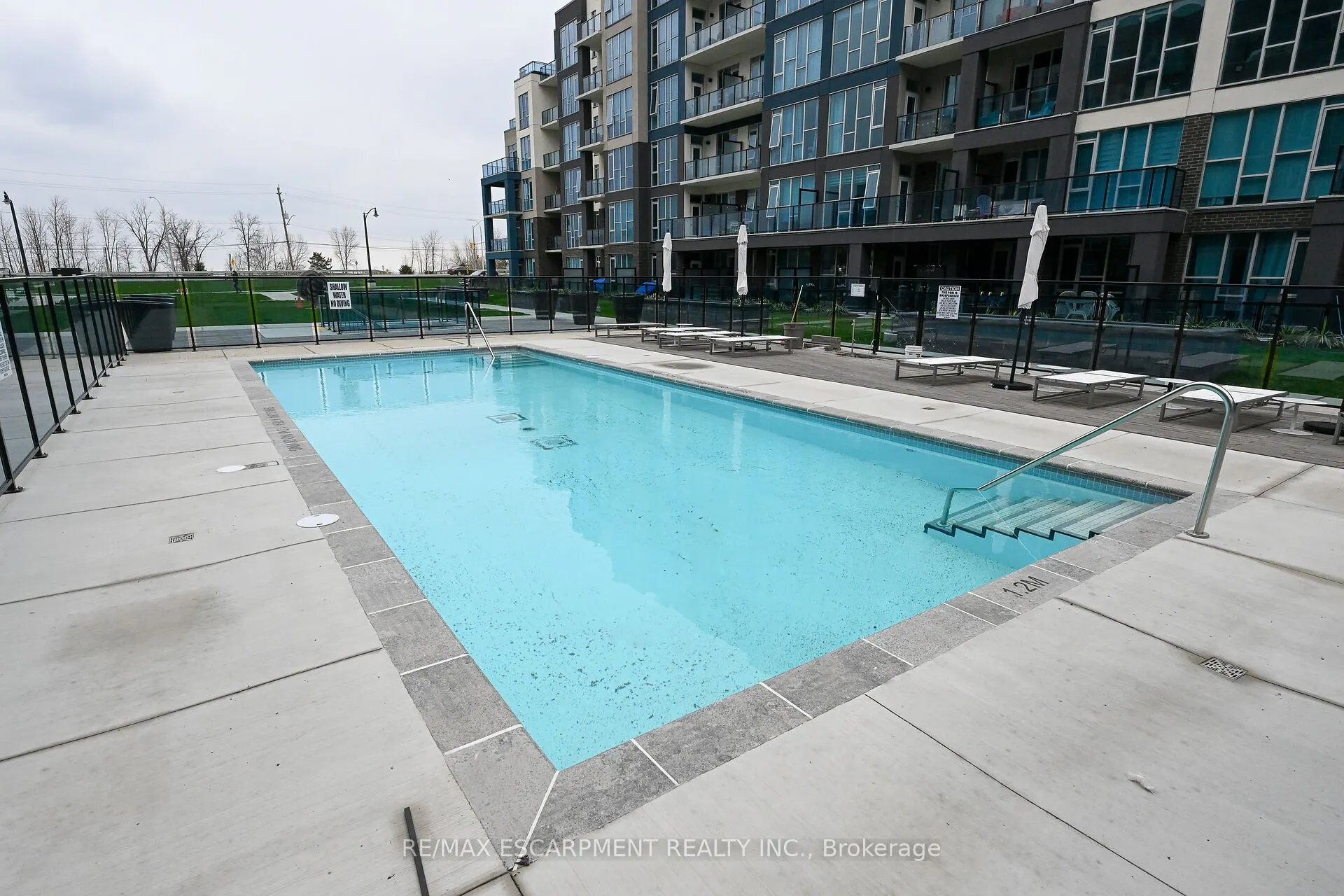 16 Concord Place, #548