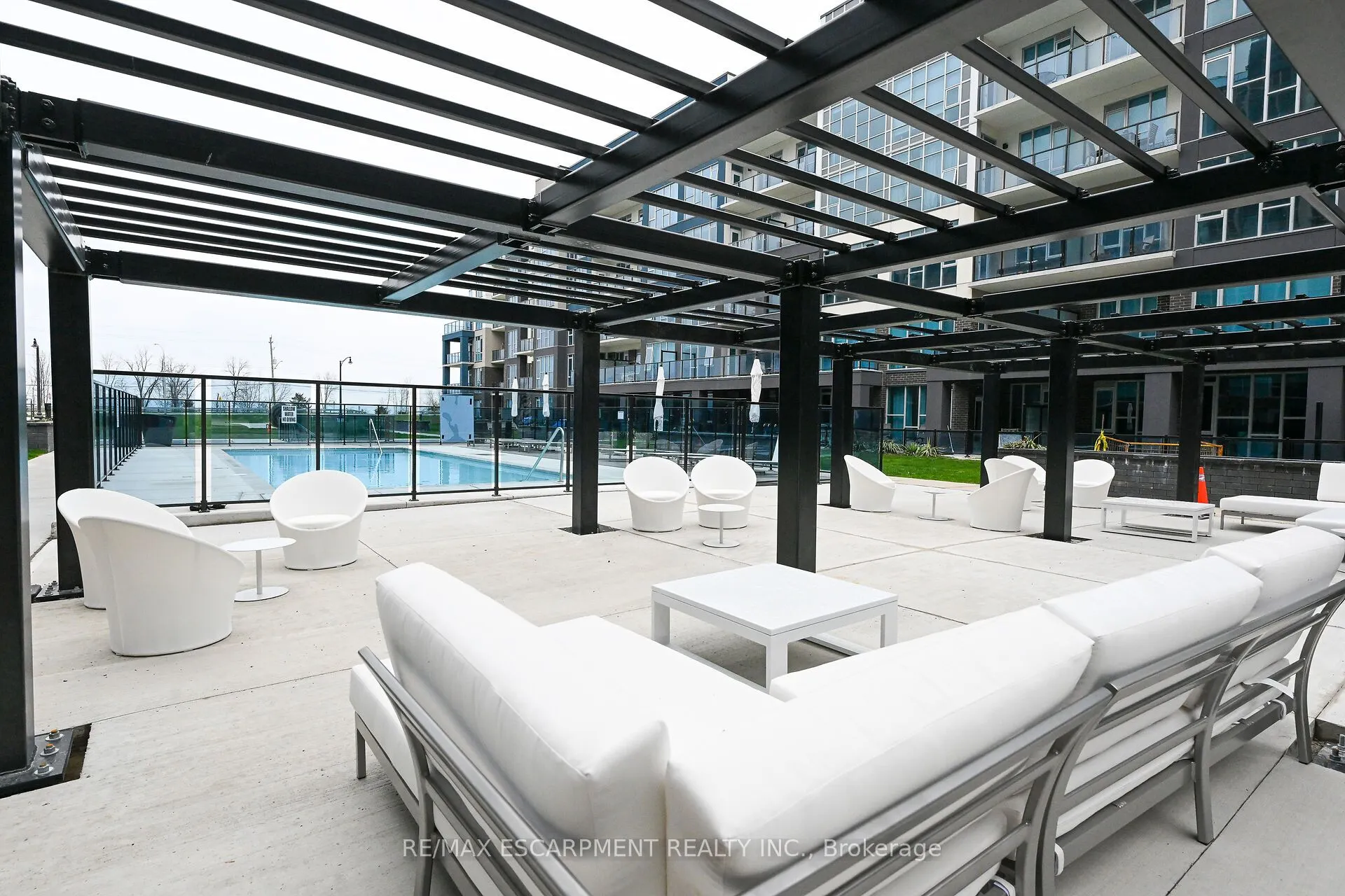 16 Concord Place, #548