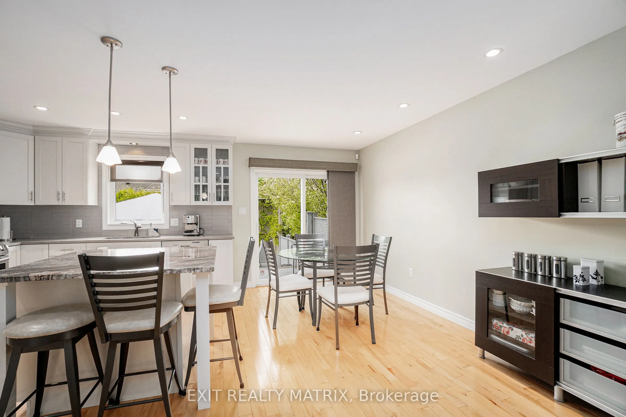 209 Jasper Crescent