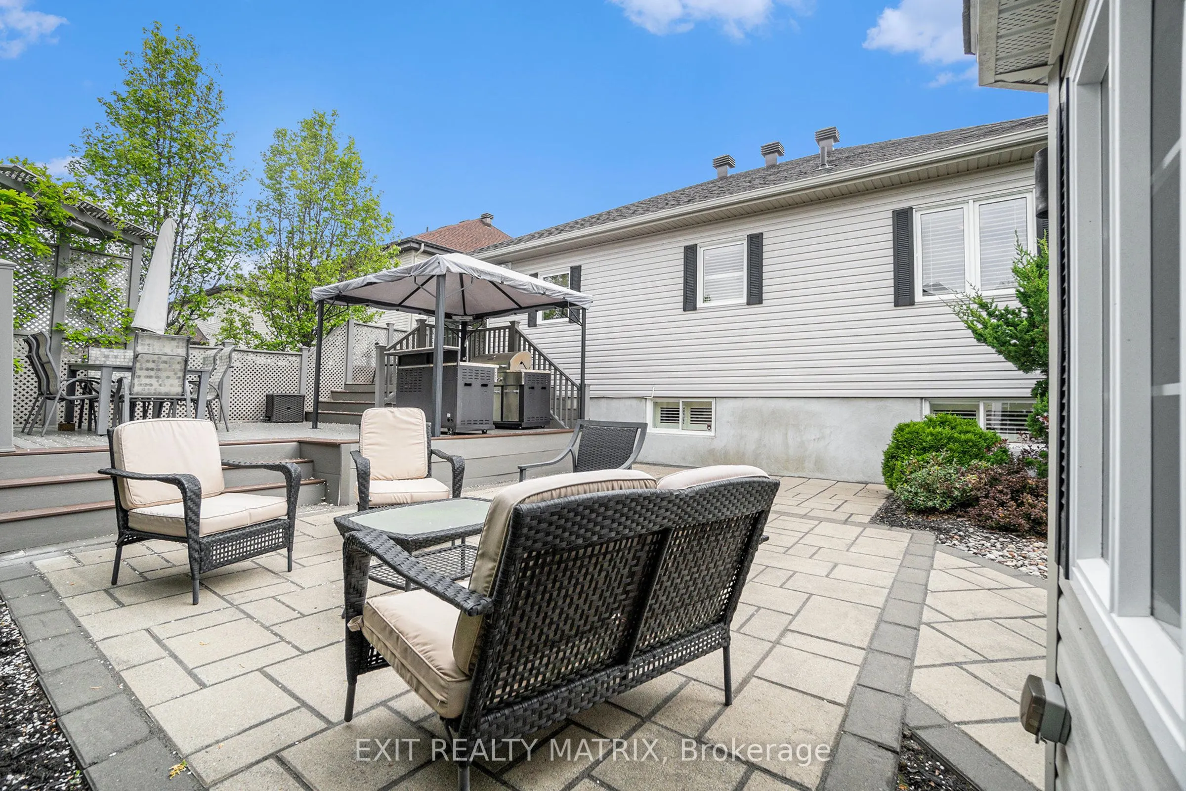209 Jasper Crescent
