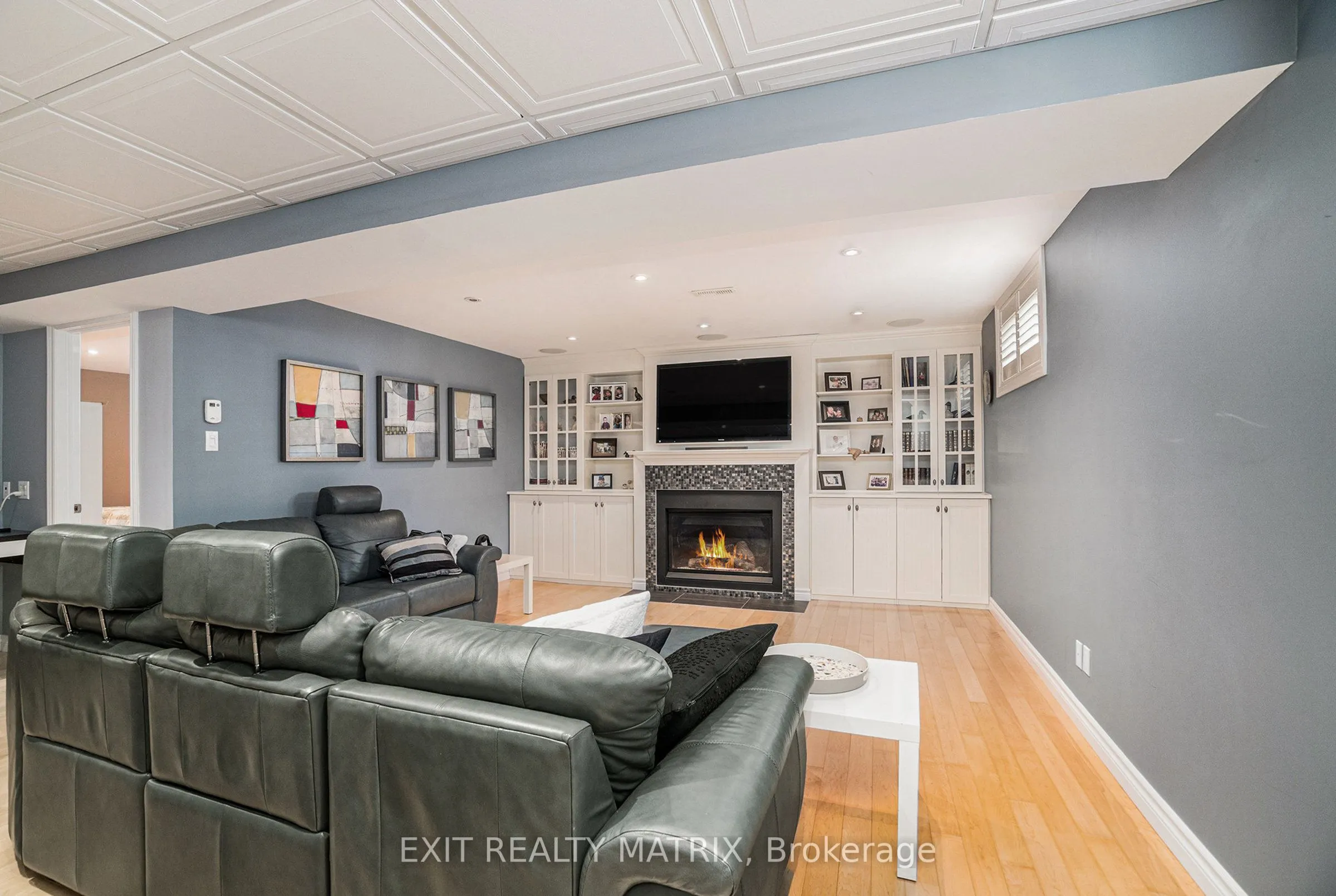 209 Jasper Crescent