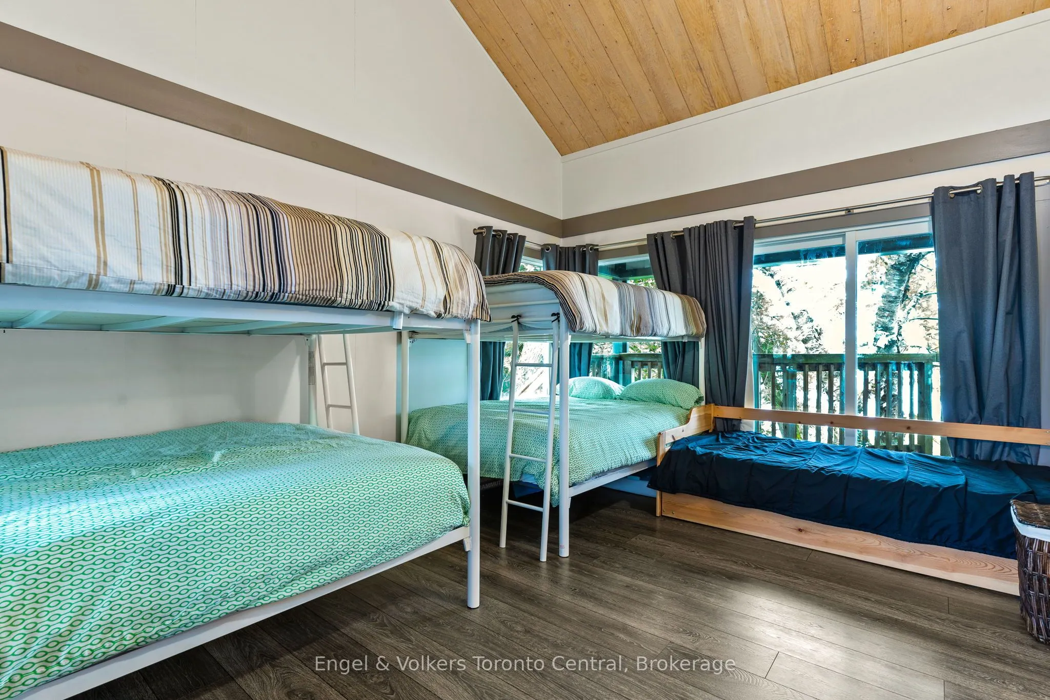 14 Victoria Island