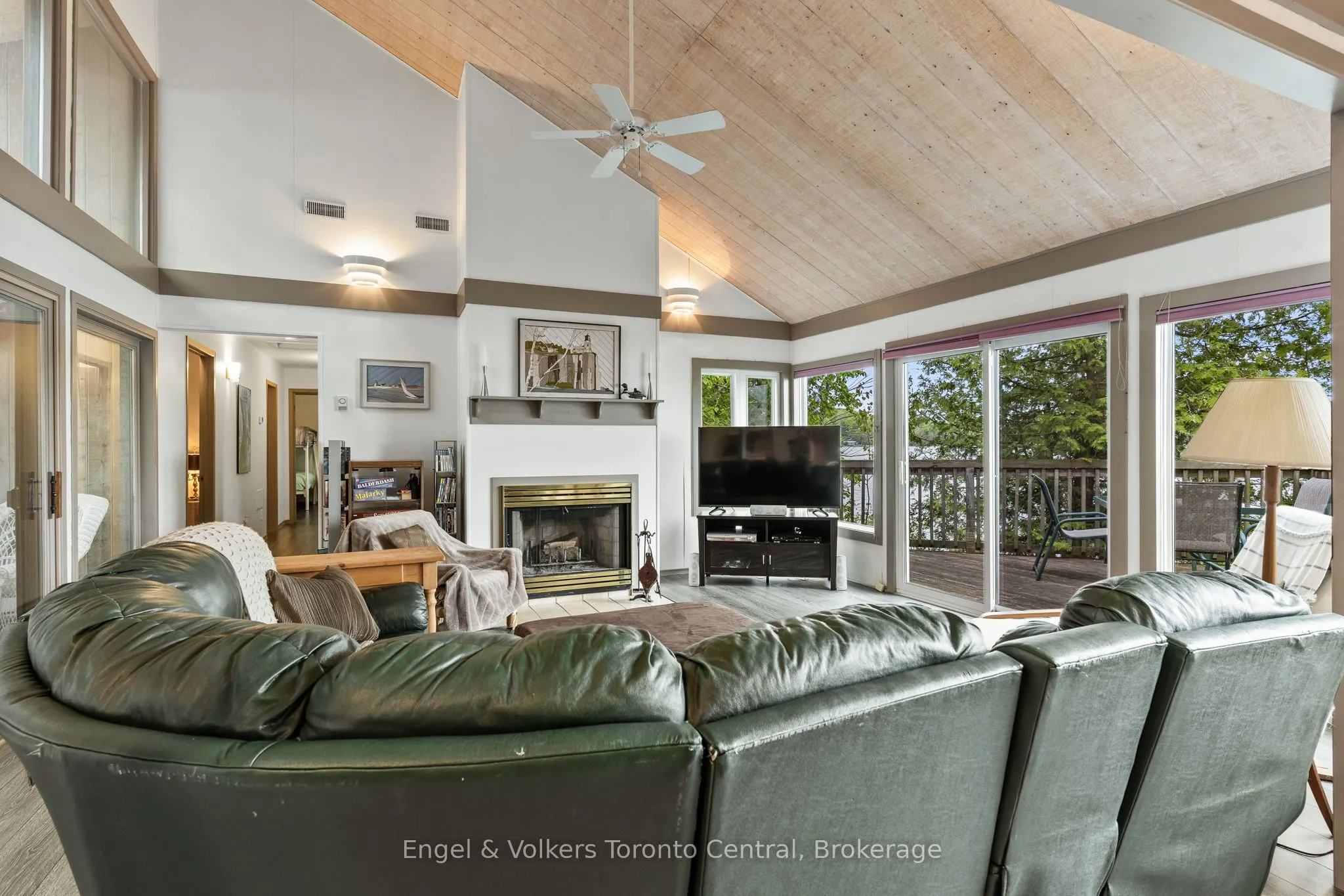 14 Victoria Island