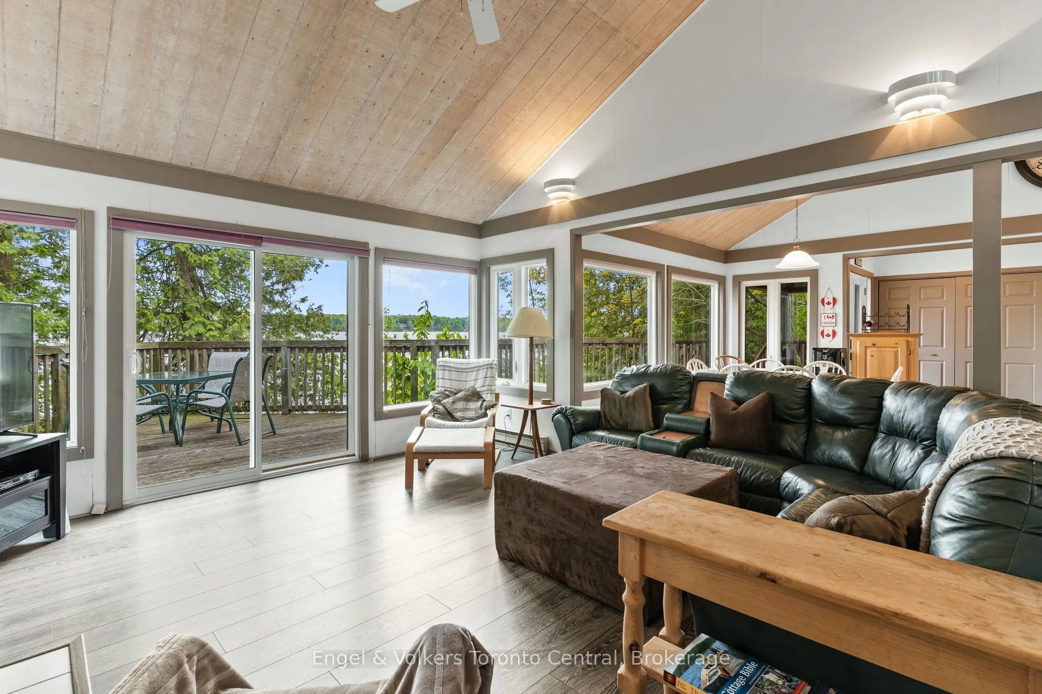 14 Victoria Island