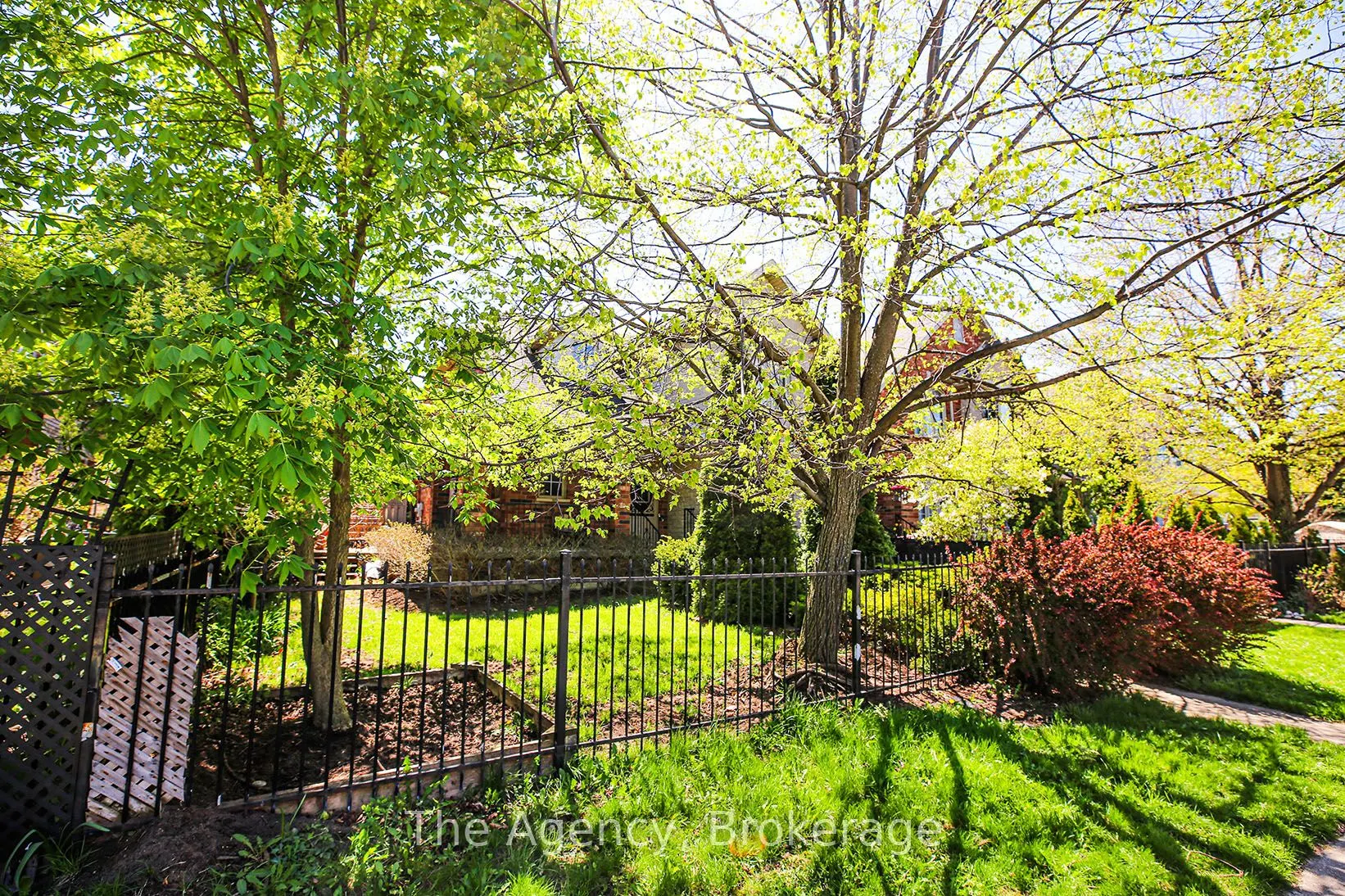 189 Livingston Avenue