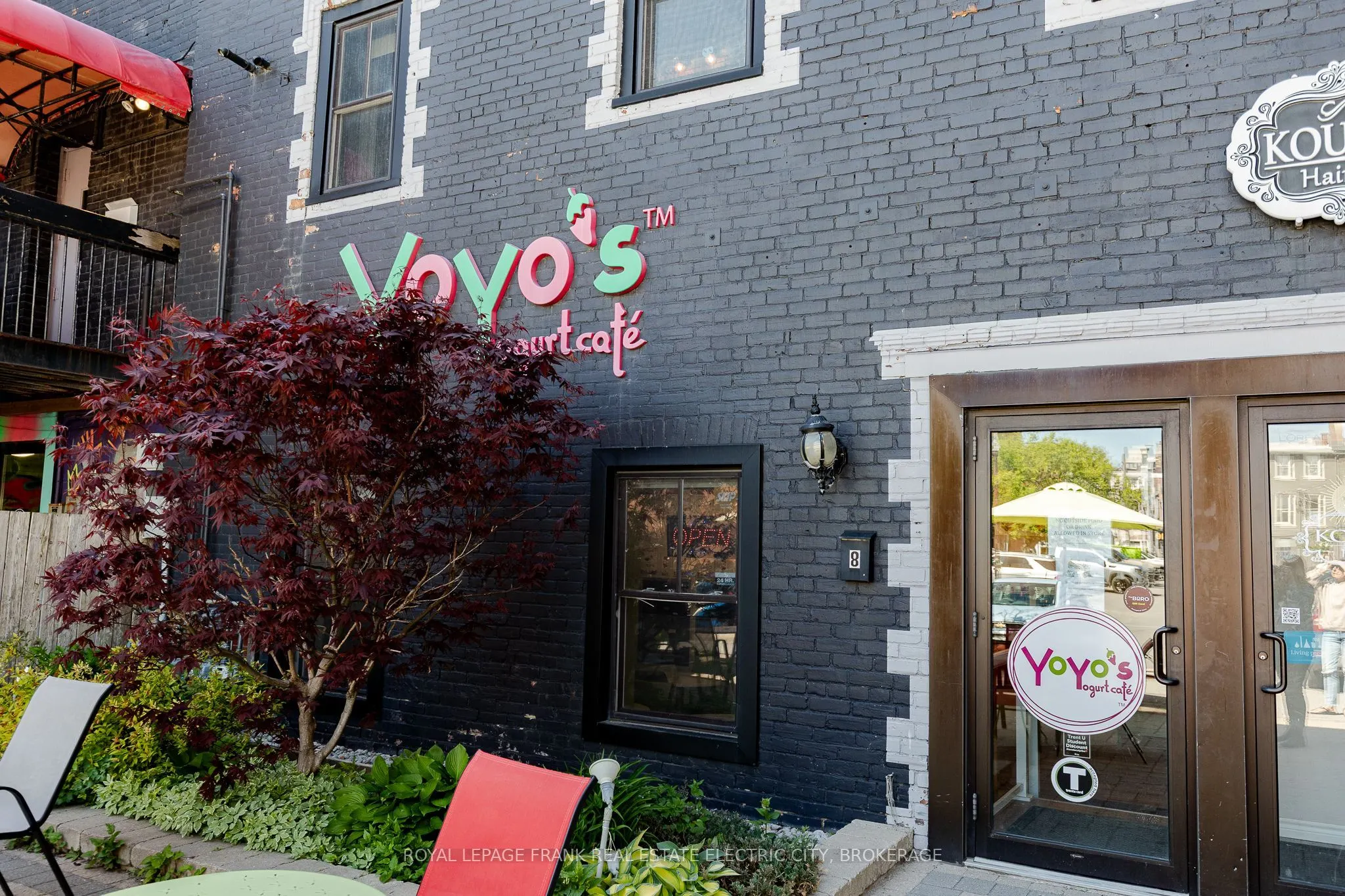 188 Hunter Street W, #8