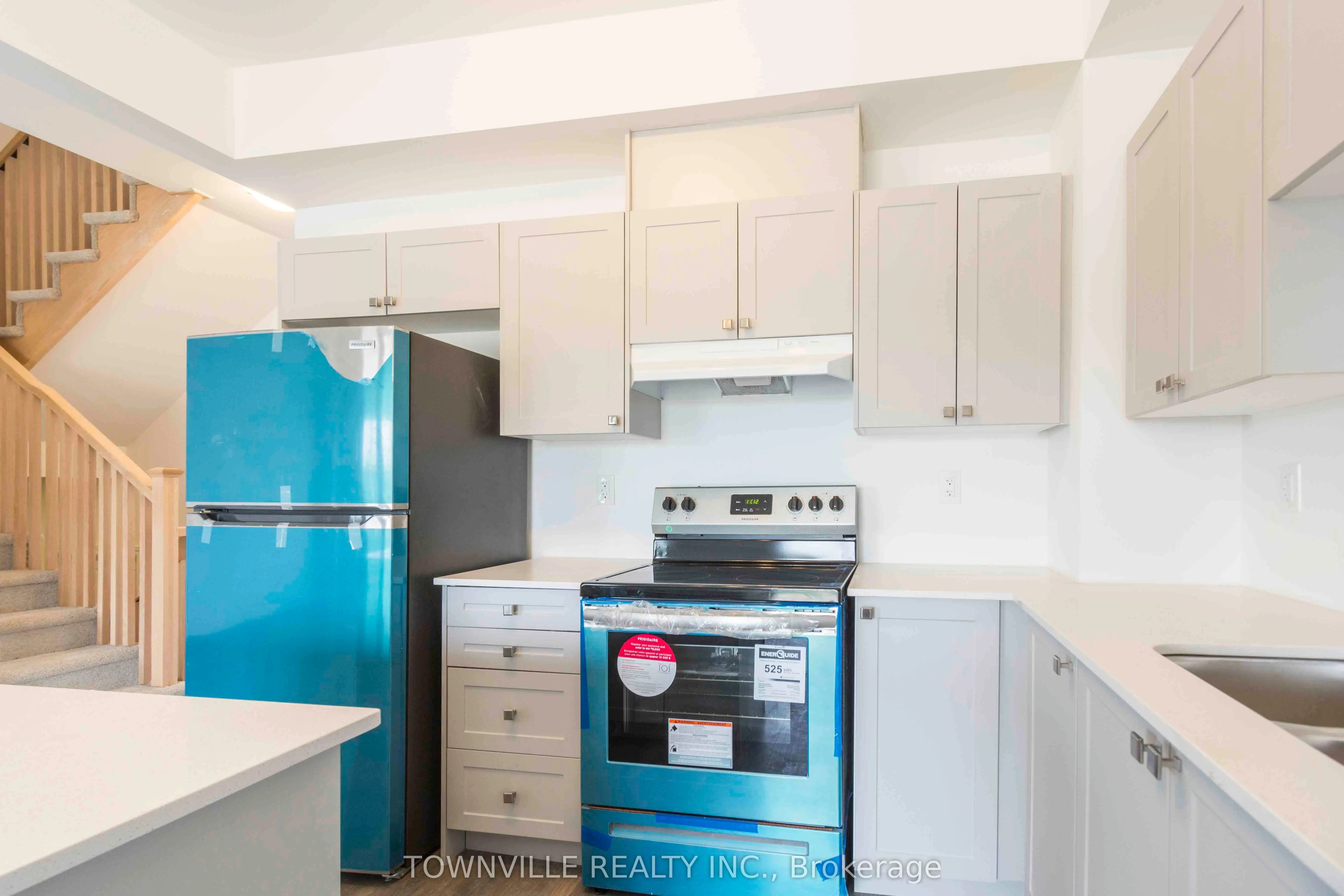 19 Glacier Crescent