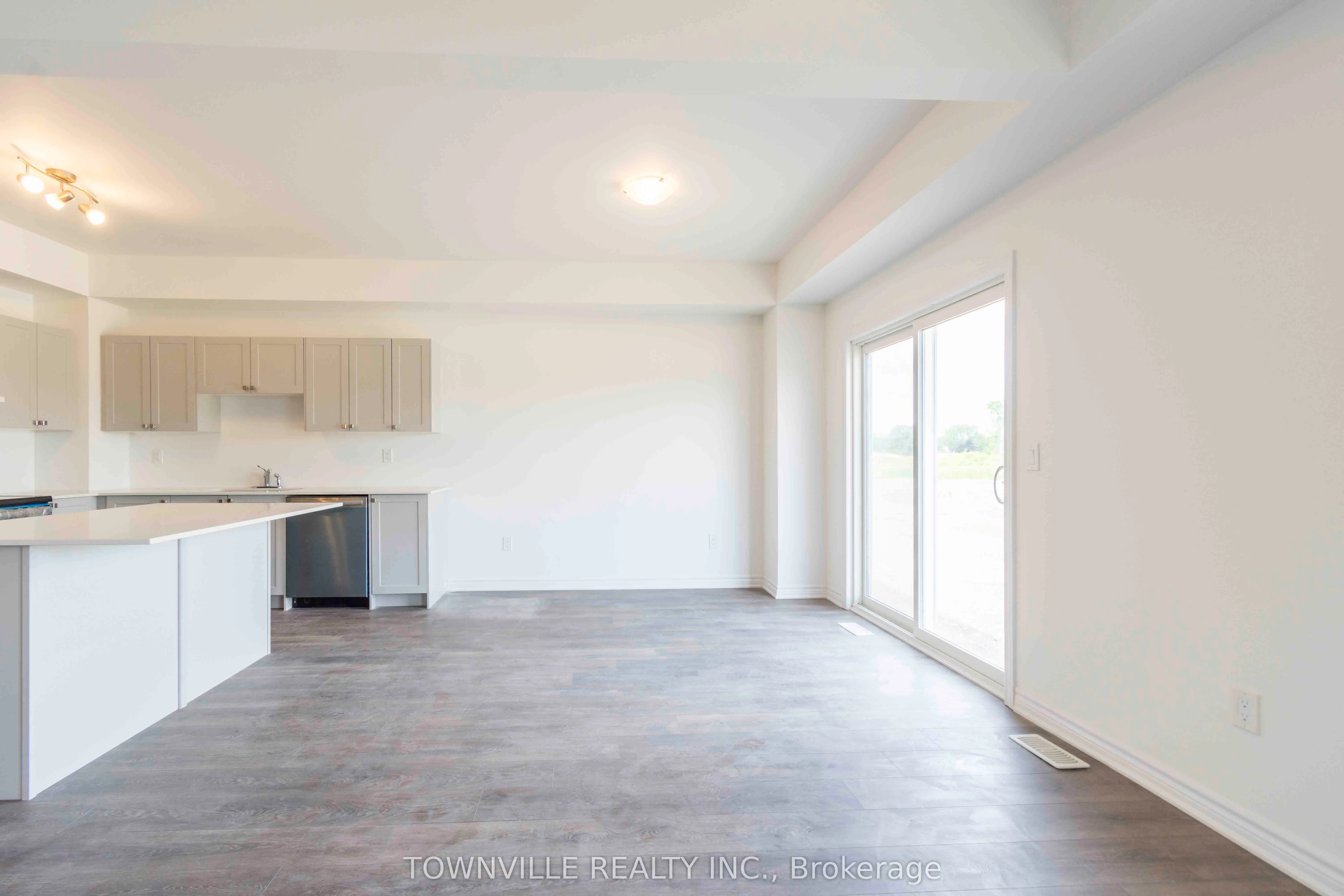 19 Glacier Crescent
