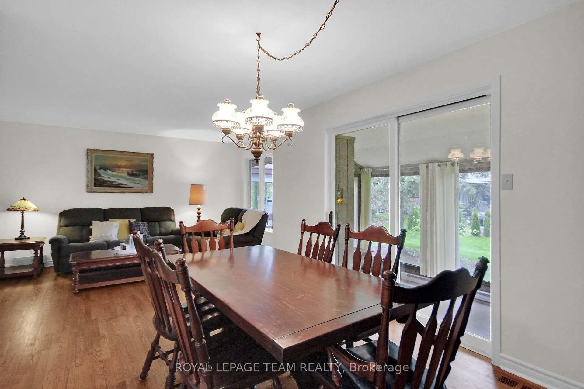 6 Meadowmist Court, #12