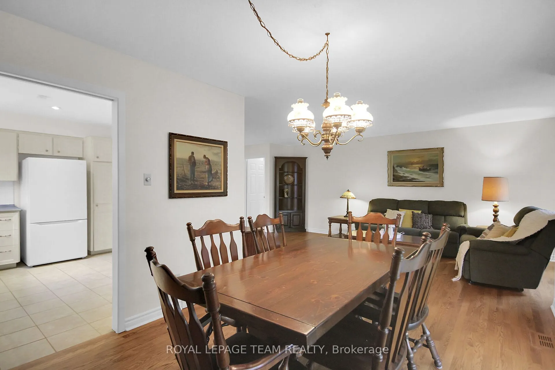 6 Meadowmist Court, #12