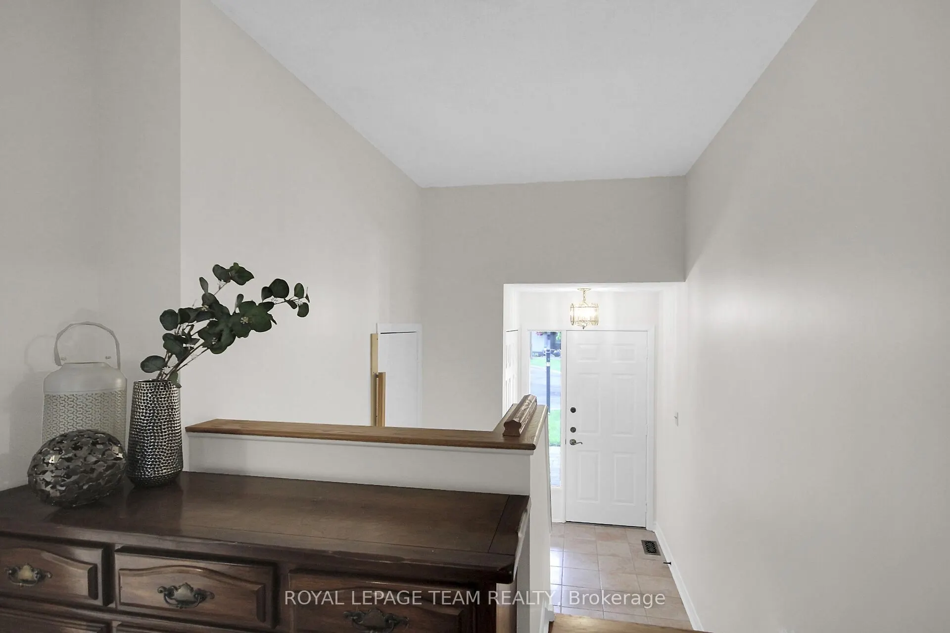 6 Meadowmist Court, #12