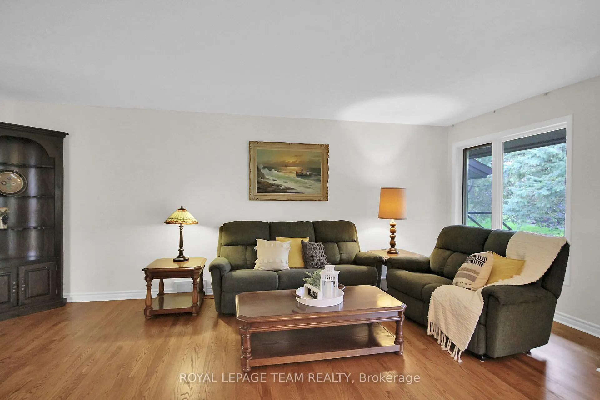 6 Meadowmist Court, #12