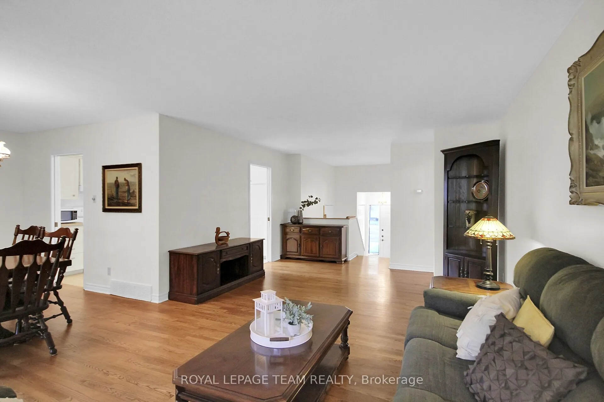 6 Meadowmist Court, #12
