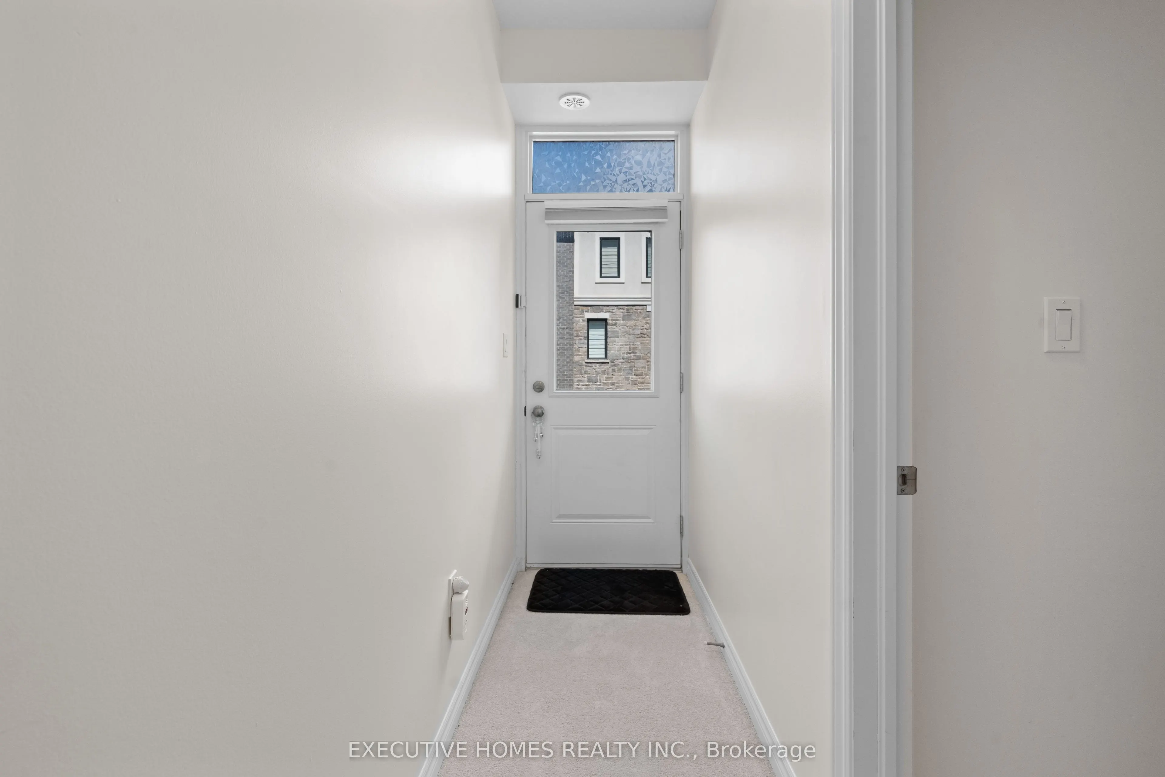 383 Dundas Street E, #74