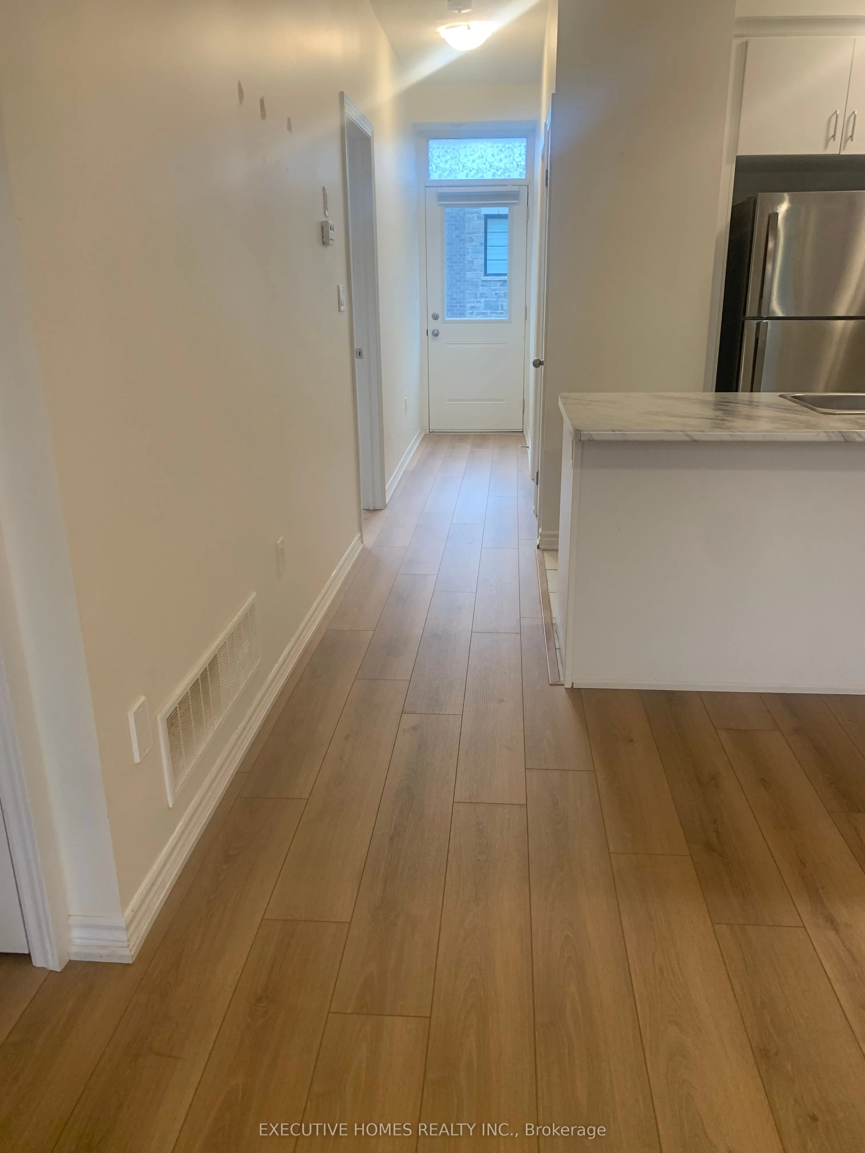 383 Dundas Street E, #74