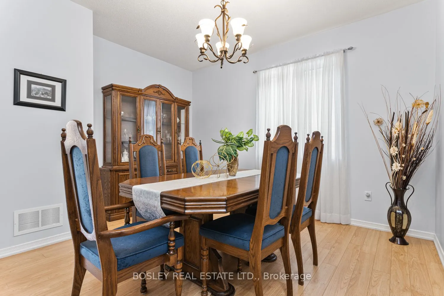673 Prince of Wales Drive