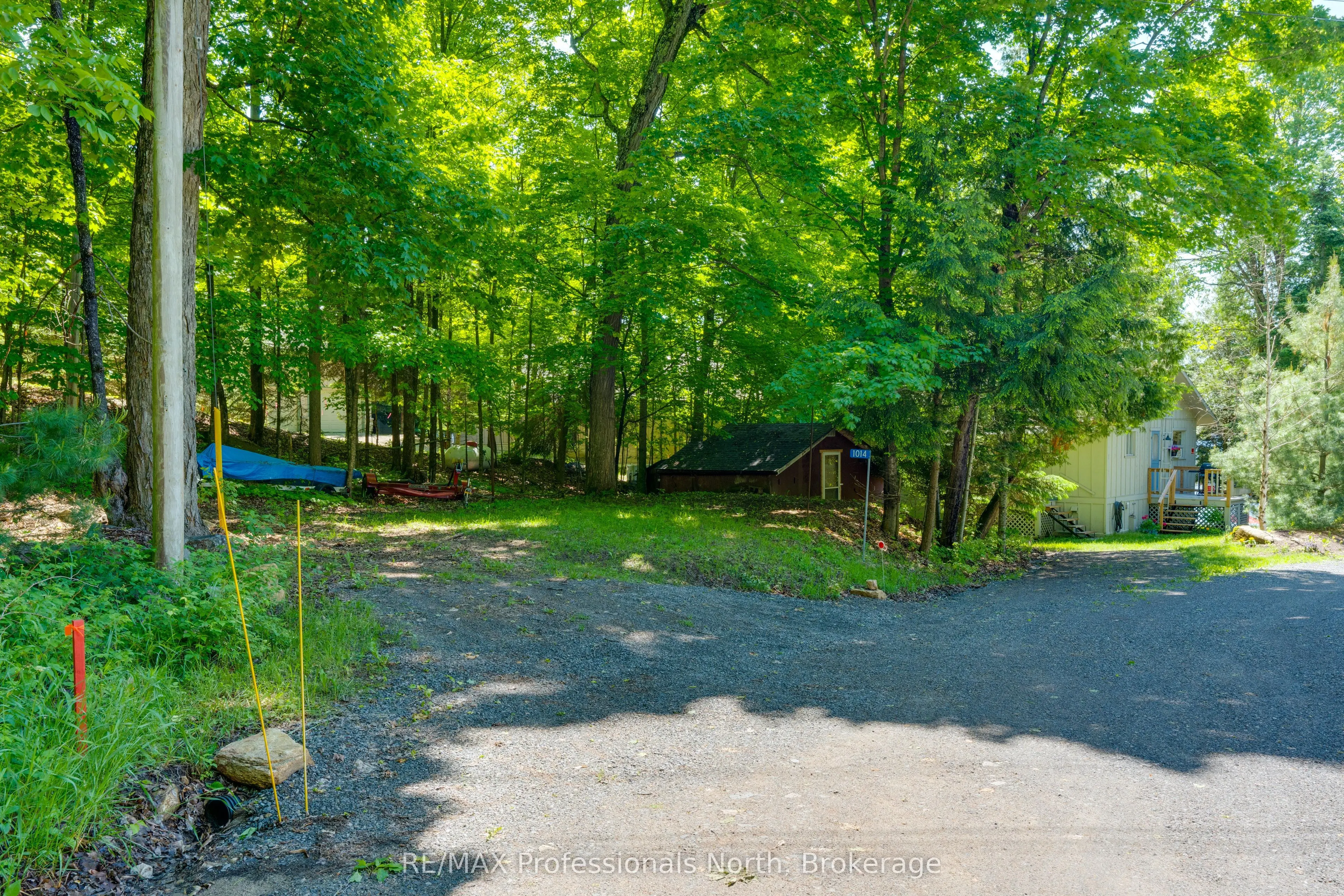 1014 REID Lane
