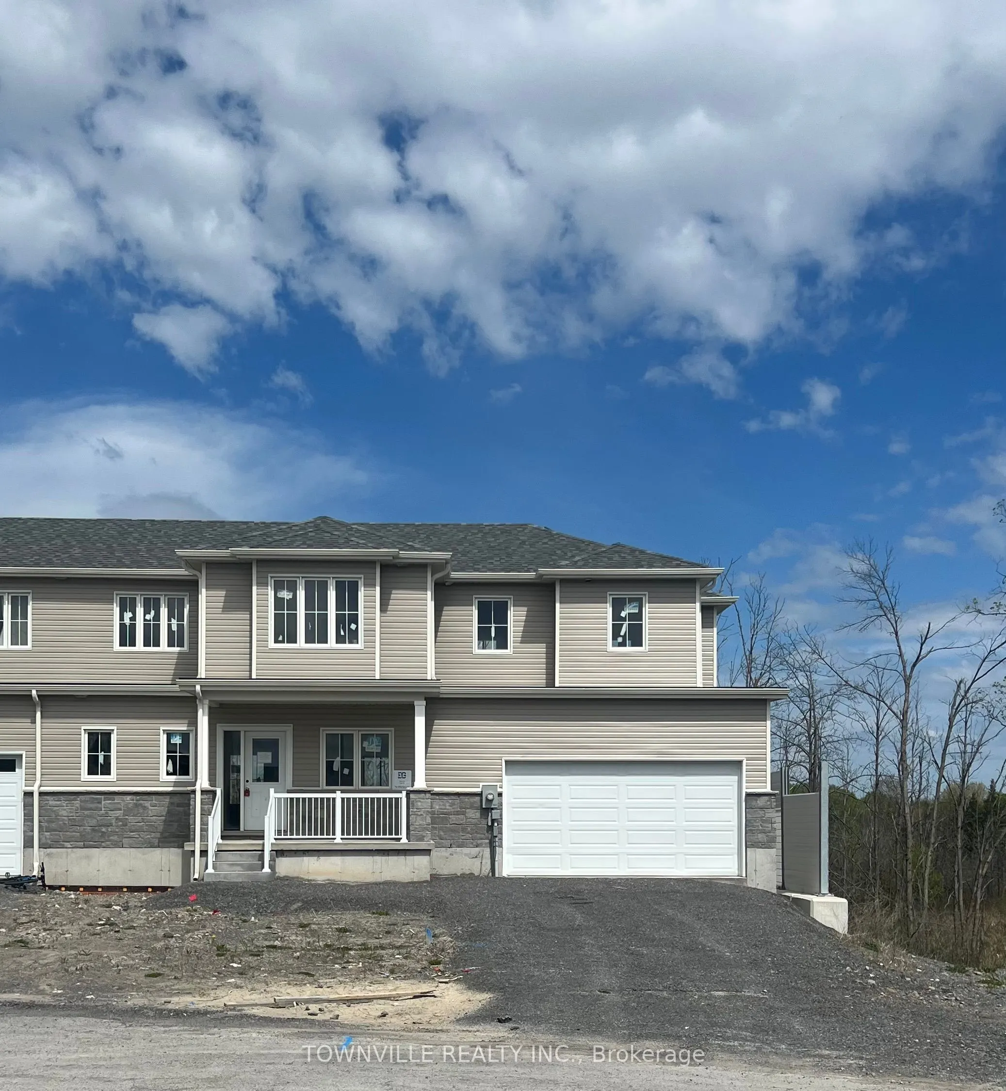 24 Glacier Crescent