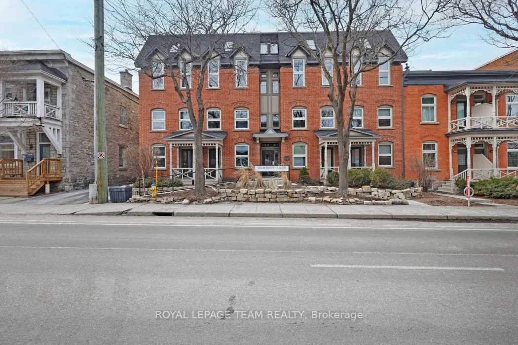 215 St Patrick Street, #11