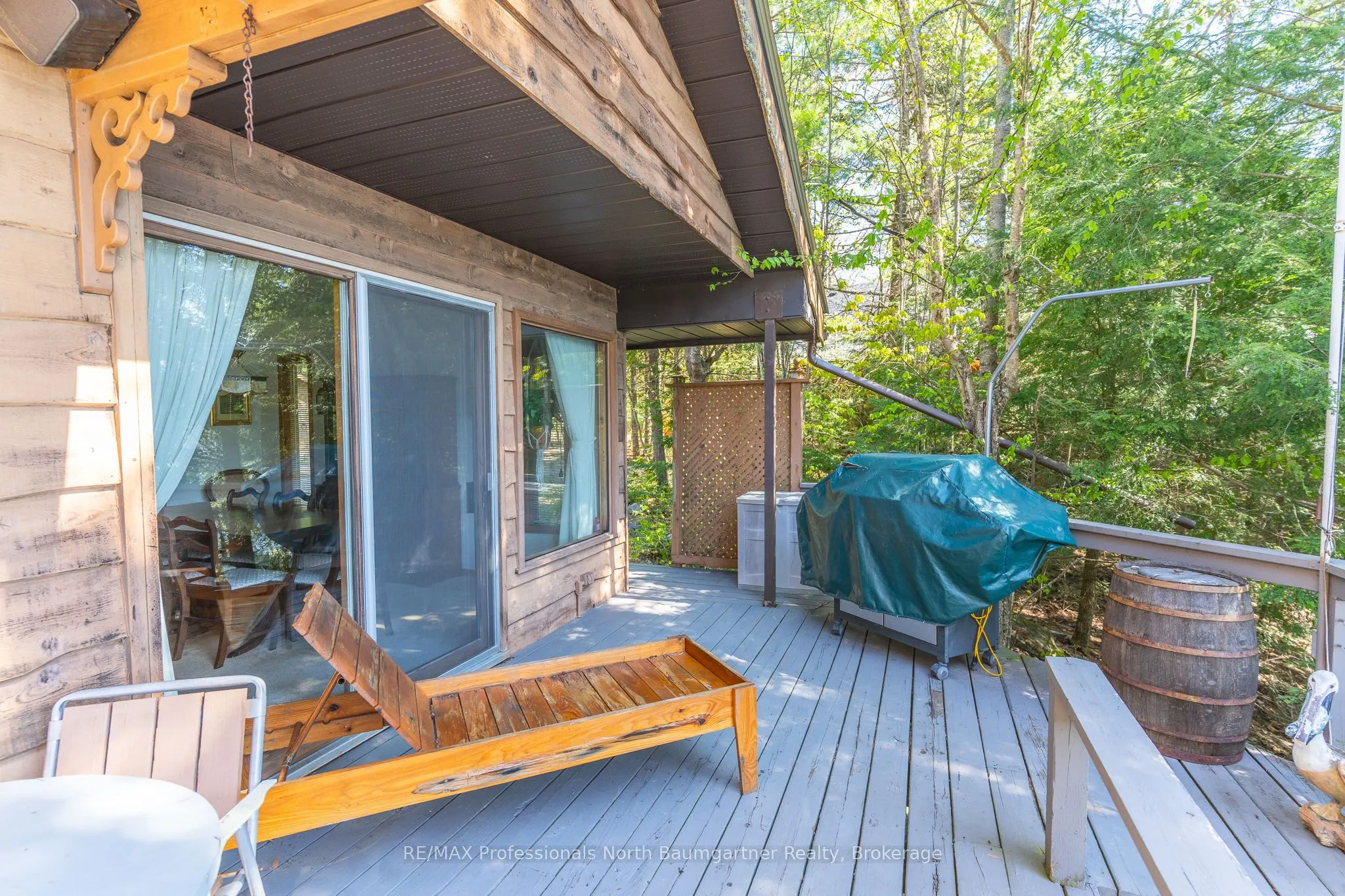 6469 Kennisis Lake Road