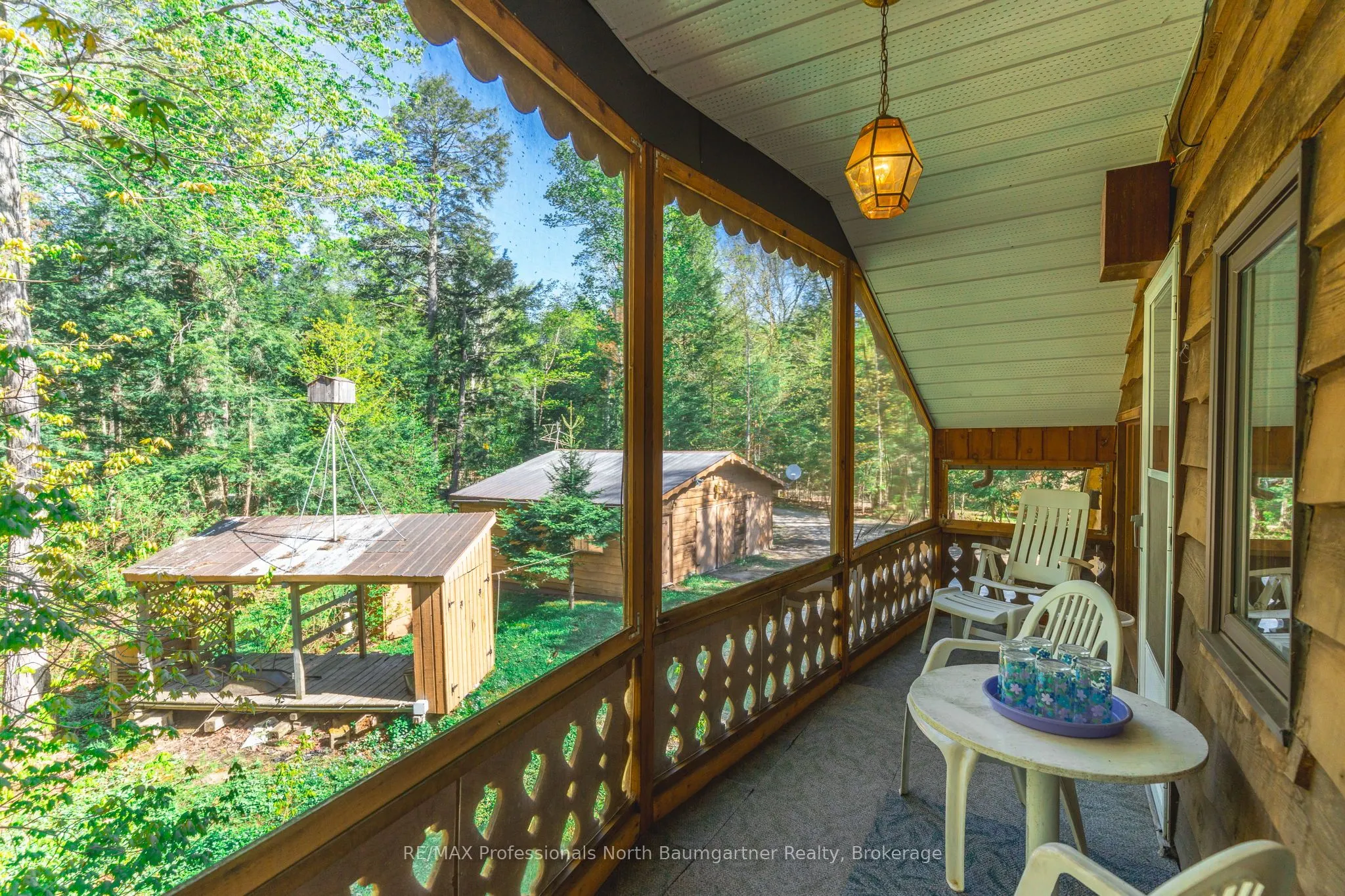 6469 Kennisis Lake Road