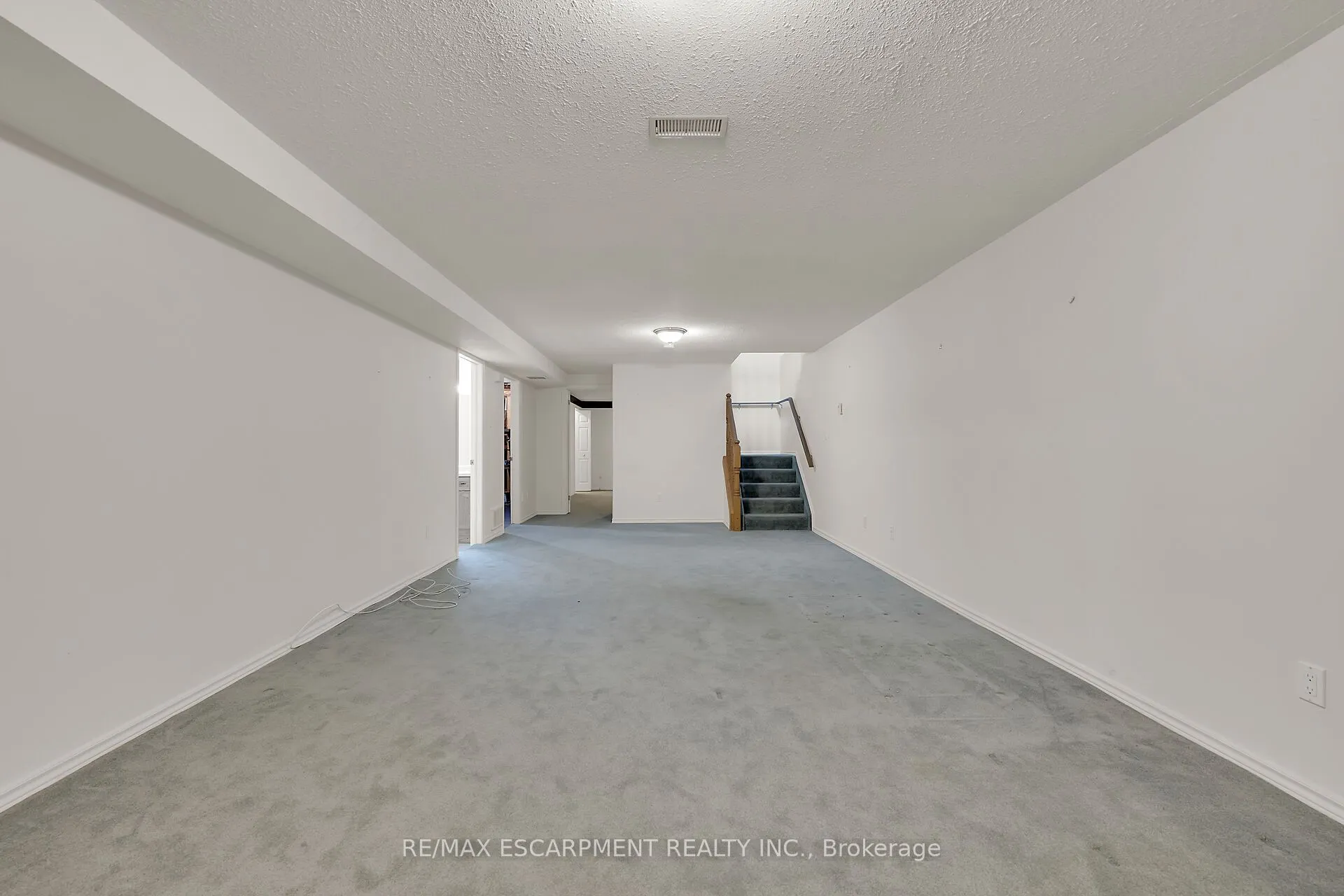 175 Victoria Street, #34