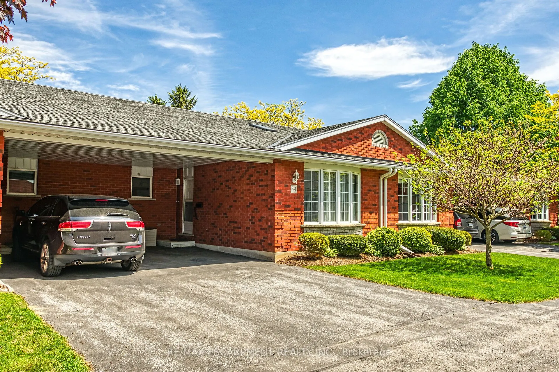 175 Victoria Street, #34