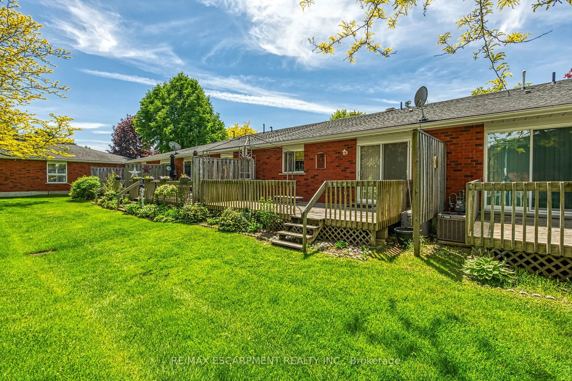 175 Victoria Street, #34