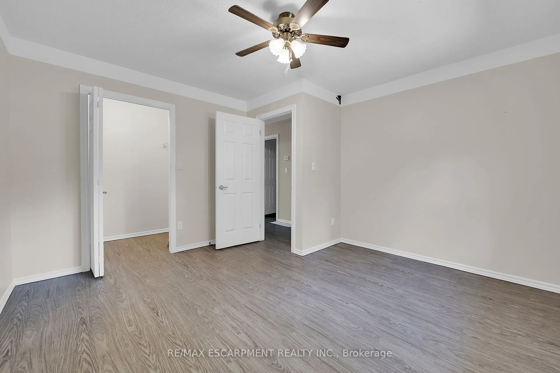 175 Victoria Street, #34