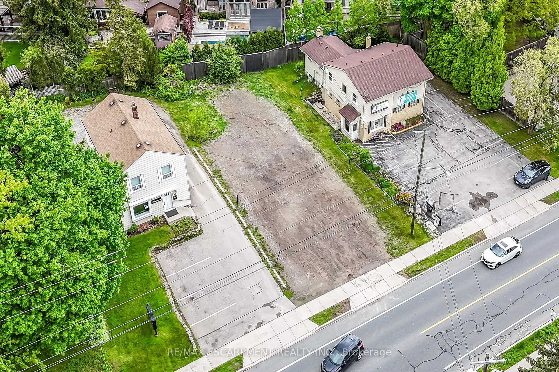 51 Wilson Street E