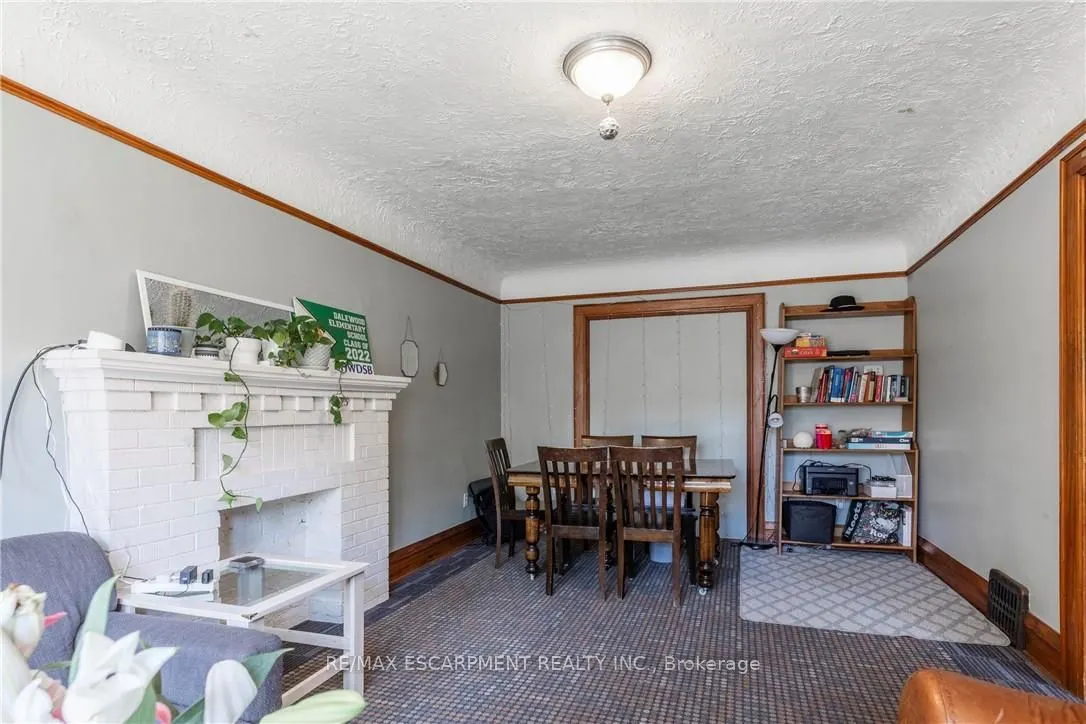 44 Dalewood Crescent