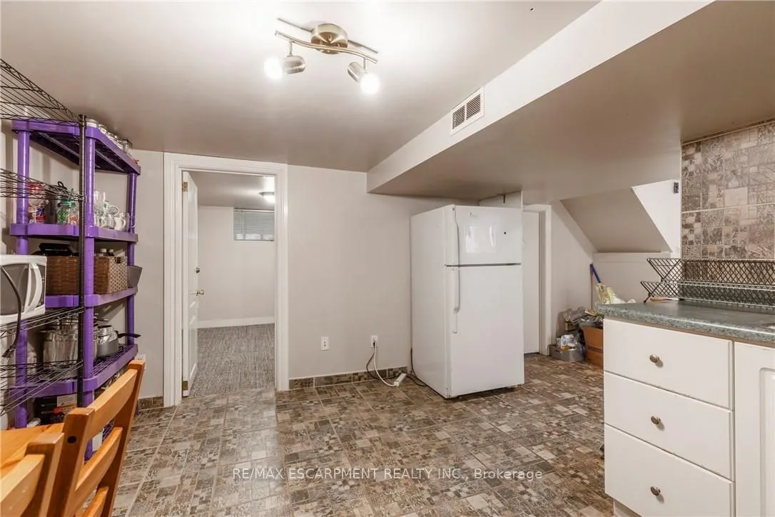 44 Dalewood Crescent
