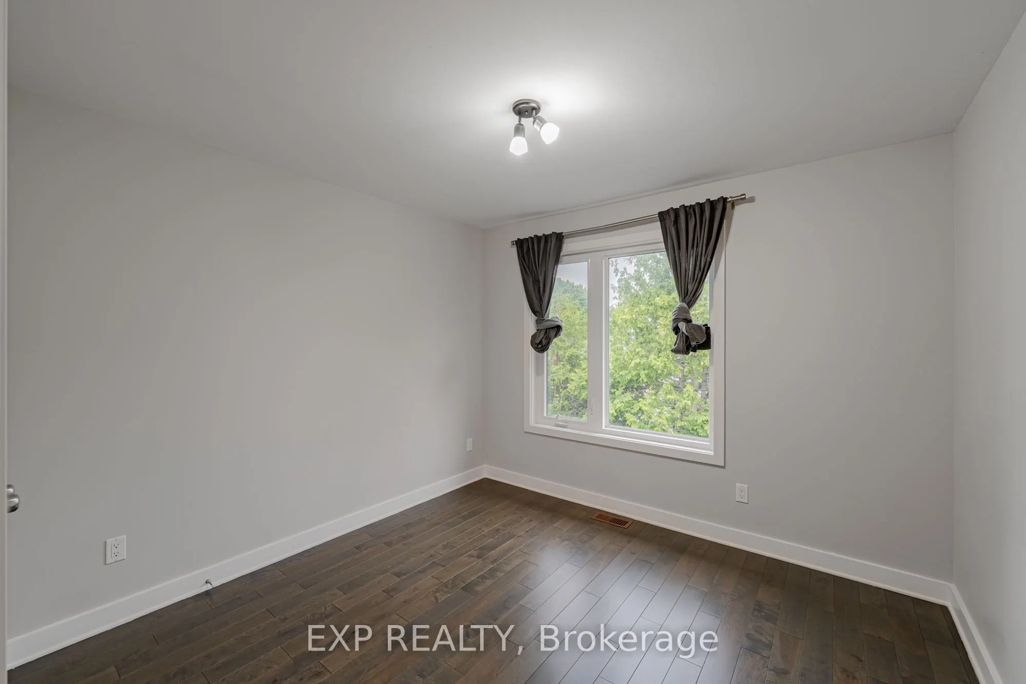 14 CAMIL Street