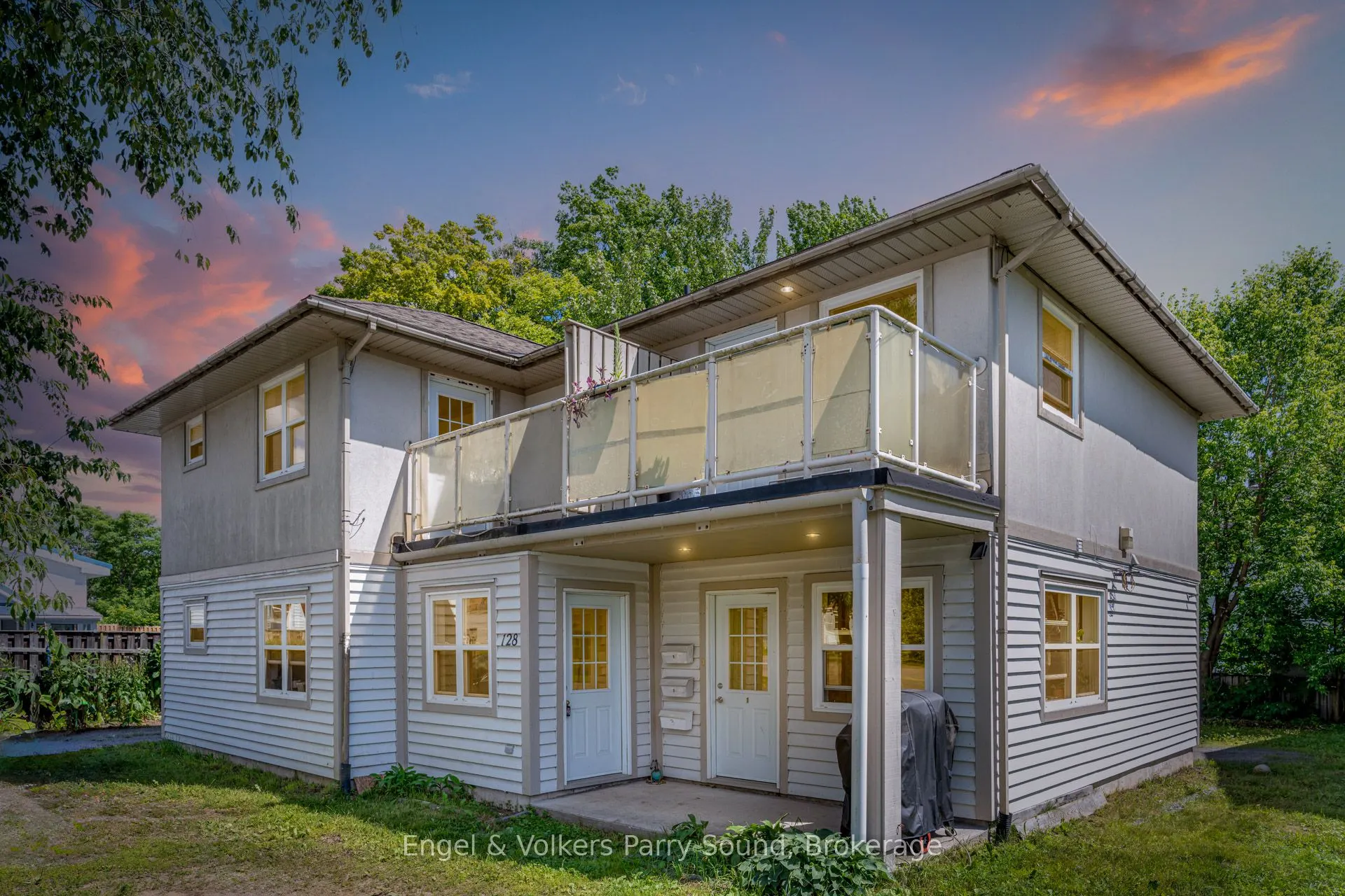 128 ISABELLA Street