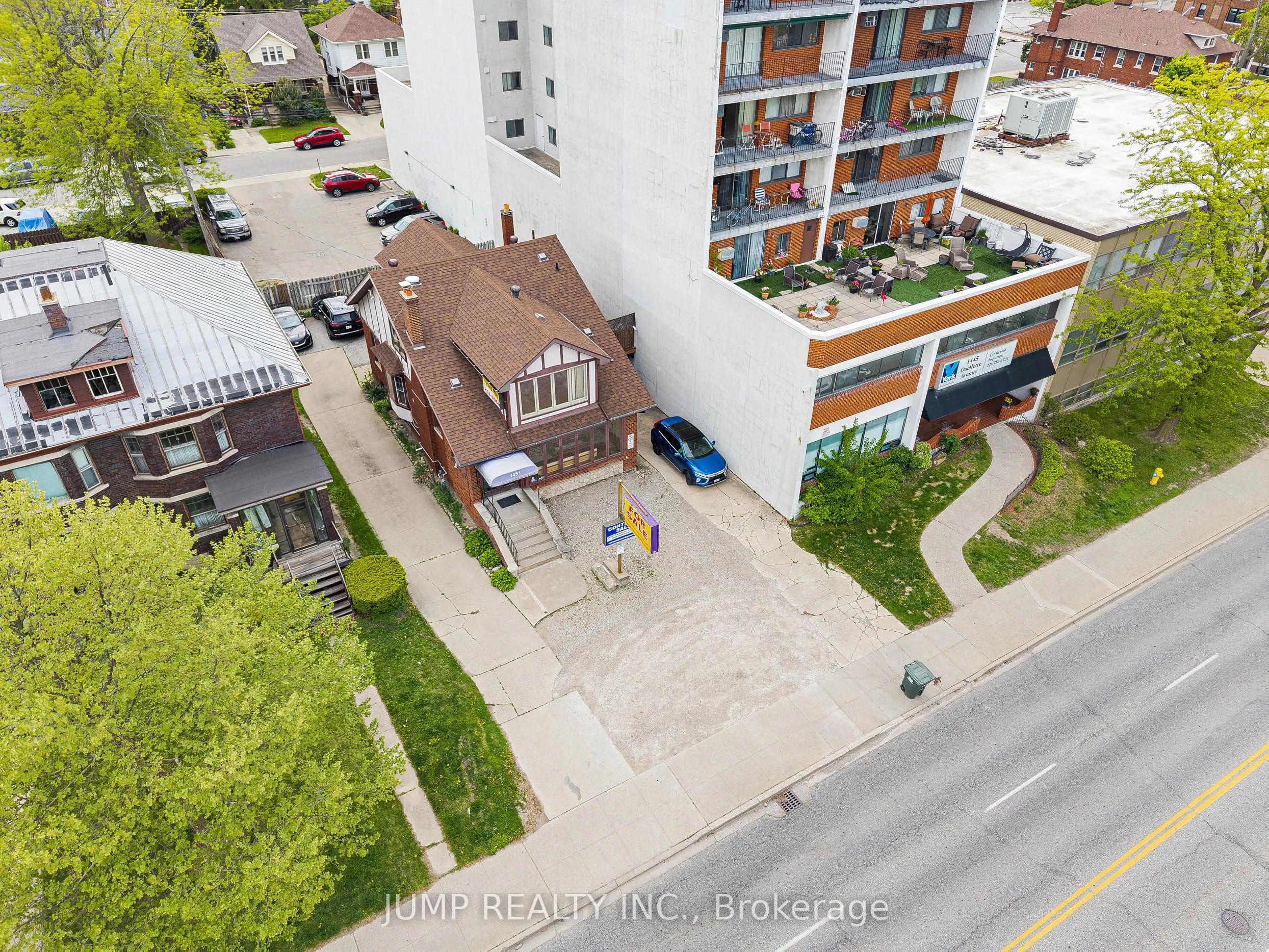 1451 Ouellette Avenue W