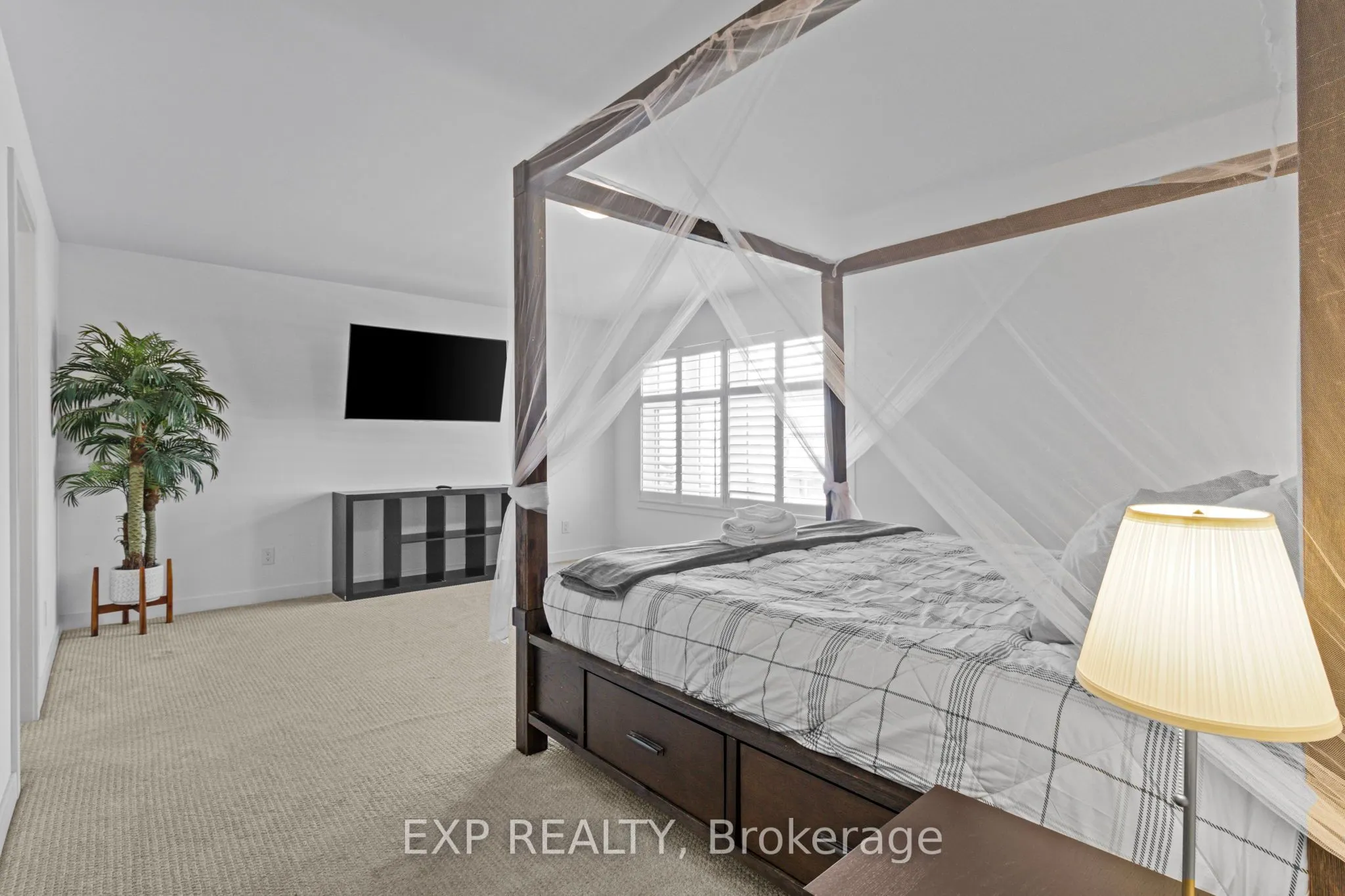 4556 Kelly Farm Drive