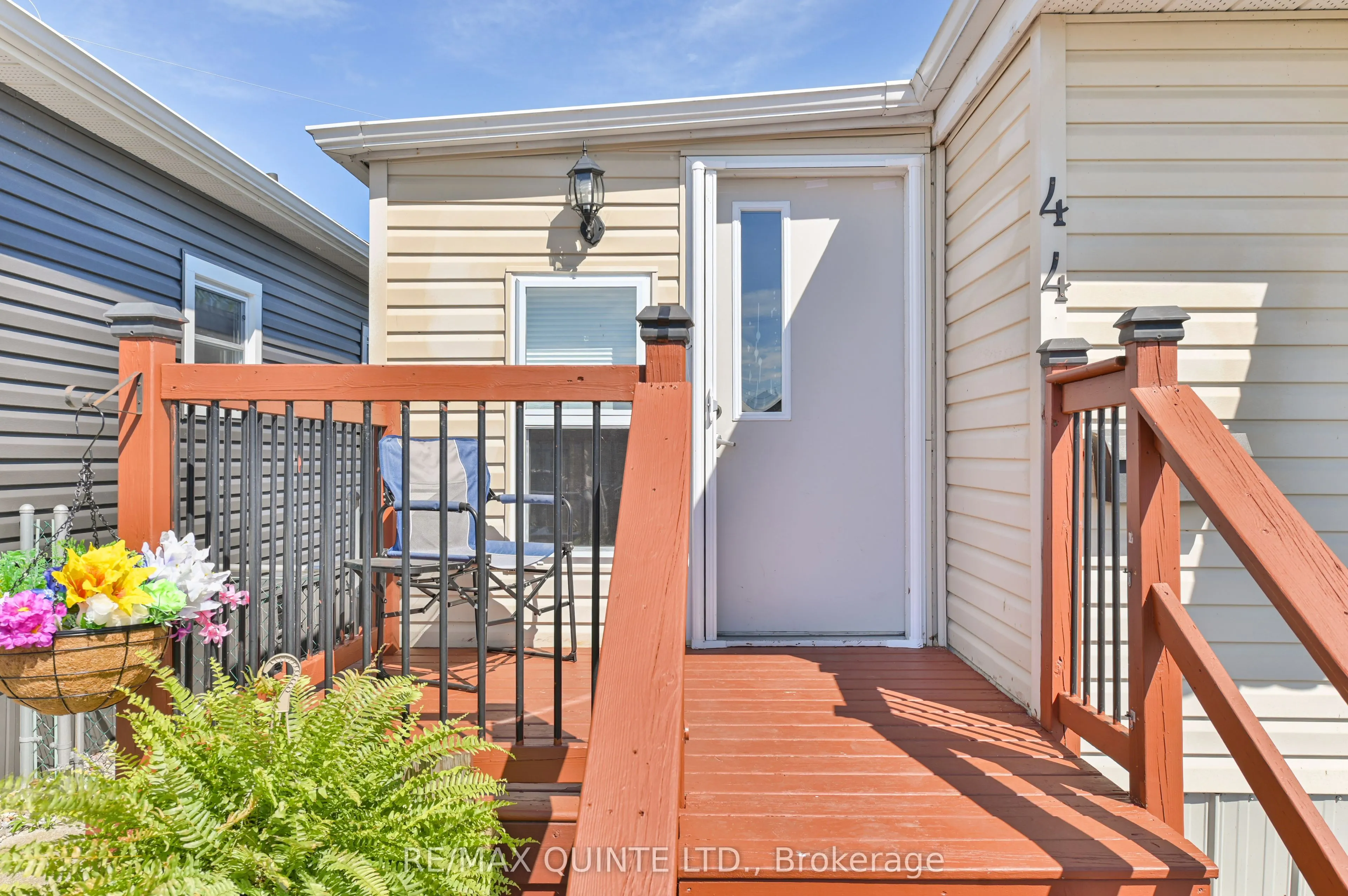 311 Dundas Street #44